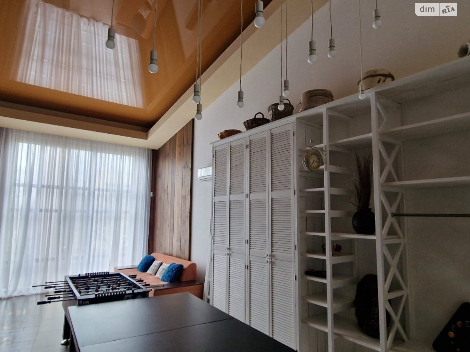 одноэтажный дом с гаражом, 460 кв. м, кирпич. Сдается помесячно в Погребах фото 1 одноэтажный дом с гаражом, 460 кв. м, кирпич. Сдается помесячно в Погребах фото 1