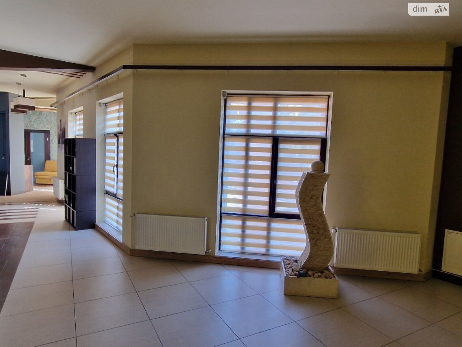 одноэтажный дом с гаражом, 460 кв. м, кирпич. Сдается помесячно в Погребах фото 1 одноэтажный дом с гаражом, 460 кв. м, кирпич. Сдается помесячно в Погребах фото 1