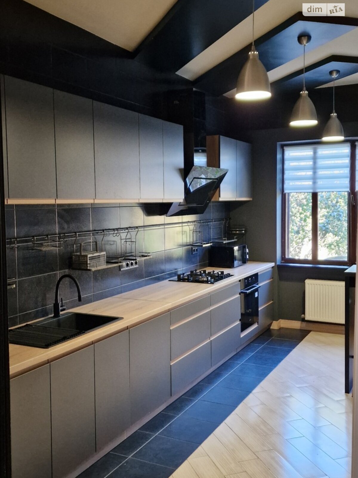 одноэтажный дом с гаражом, 460 кв. м, кирпич. Сдается помесячно в Погребах фото 1 одноэтажный дом с гаражом, 460 кв. м, кирпич. Сдается помесячно в Погребах фото 1