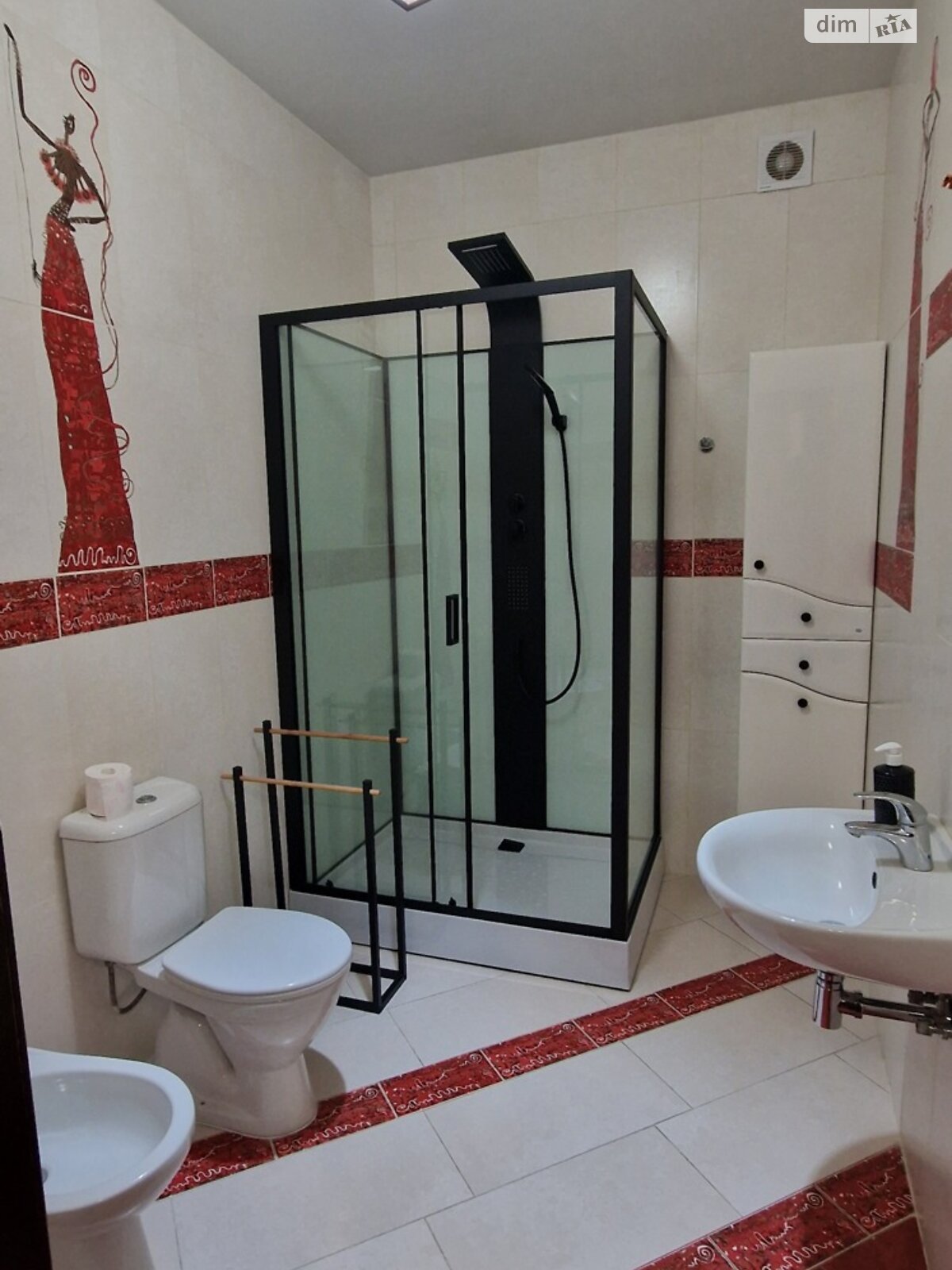 одноэтажный дом с гаражом, 460 кв. м, кирпич. Сдается помесячно в Погребах фото 1 одноэтажный дом с гаражом, 460 кв. м, кирпич. Сдается помесячно в Погребах фото 1