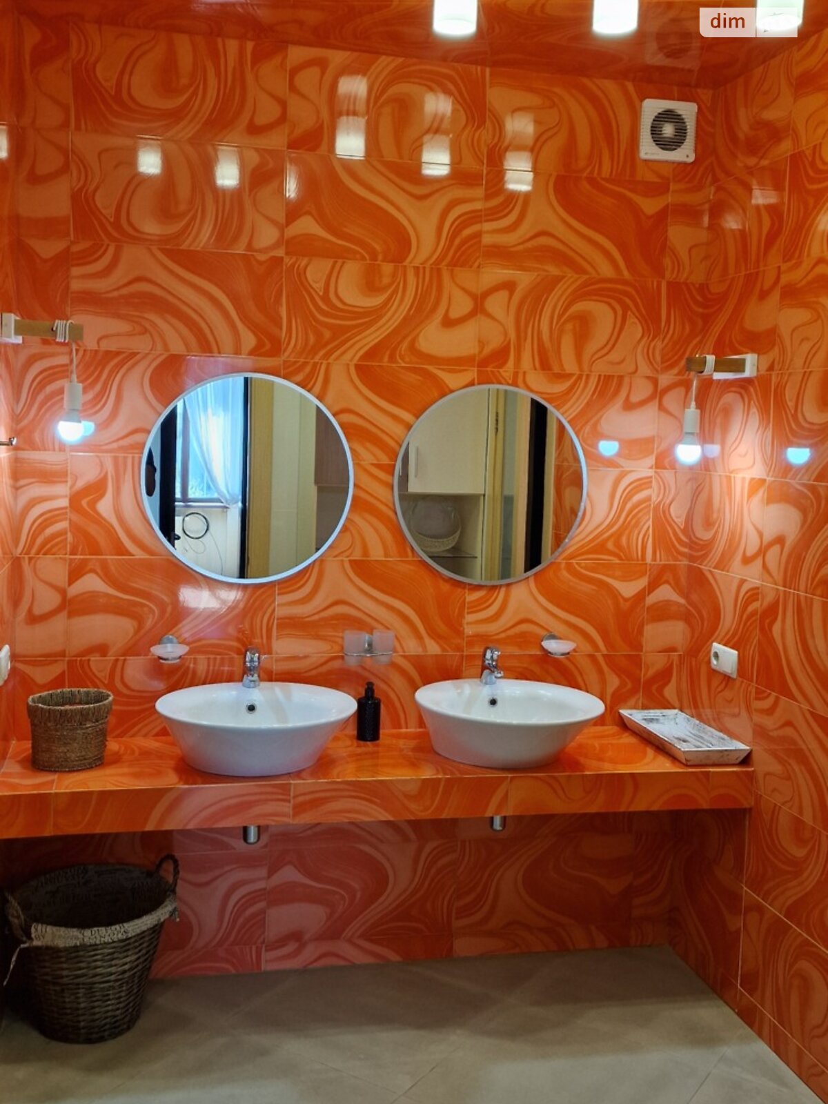 одноэтажный дом с гаражом, 460 кв. м, кирпич. Сдается помесячно в Погребах фото 1 одноэтажный дом с гаражом, 460 кв. м, кирпич. Сдается помесячно в Погребах фото 1