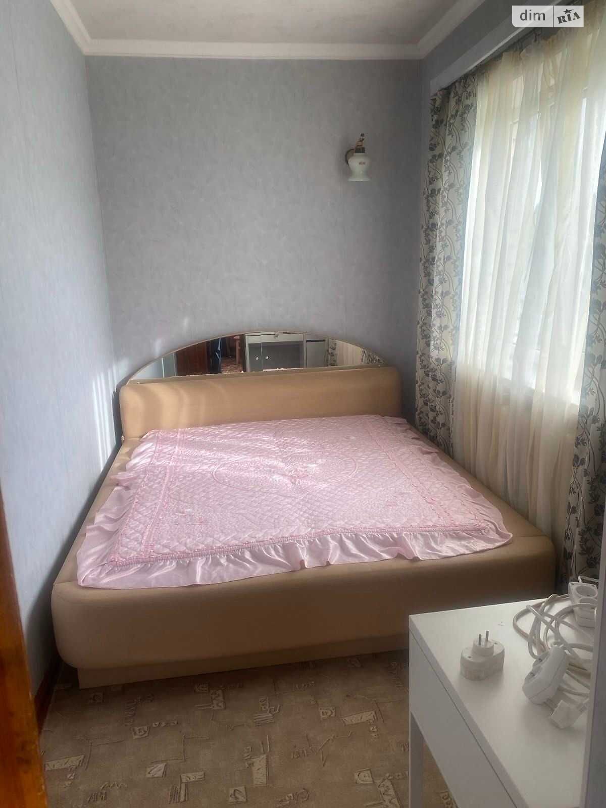 одноэтажный дом с верандой, 52.1 кв. м, кирпич. Сдается помесячно в Полтаве, в районе Красный Путь фото 1 одноэтажный дом с верандой, 52.1 кв. м, кирпич. Сдается помесячно в Полтаве, в районе Красный Путь фото 1