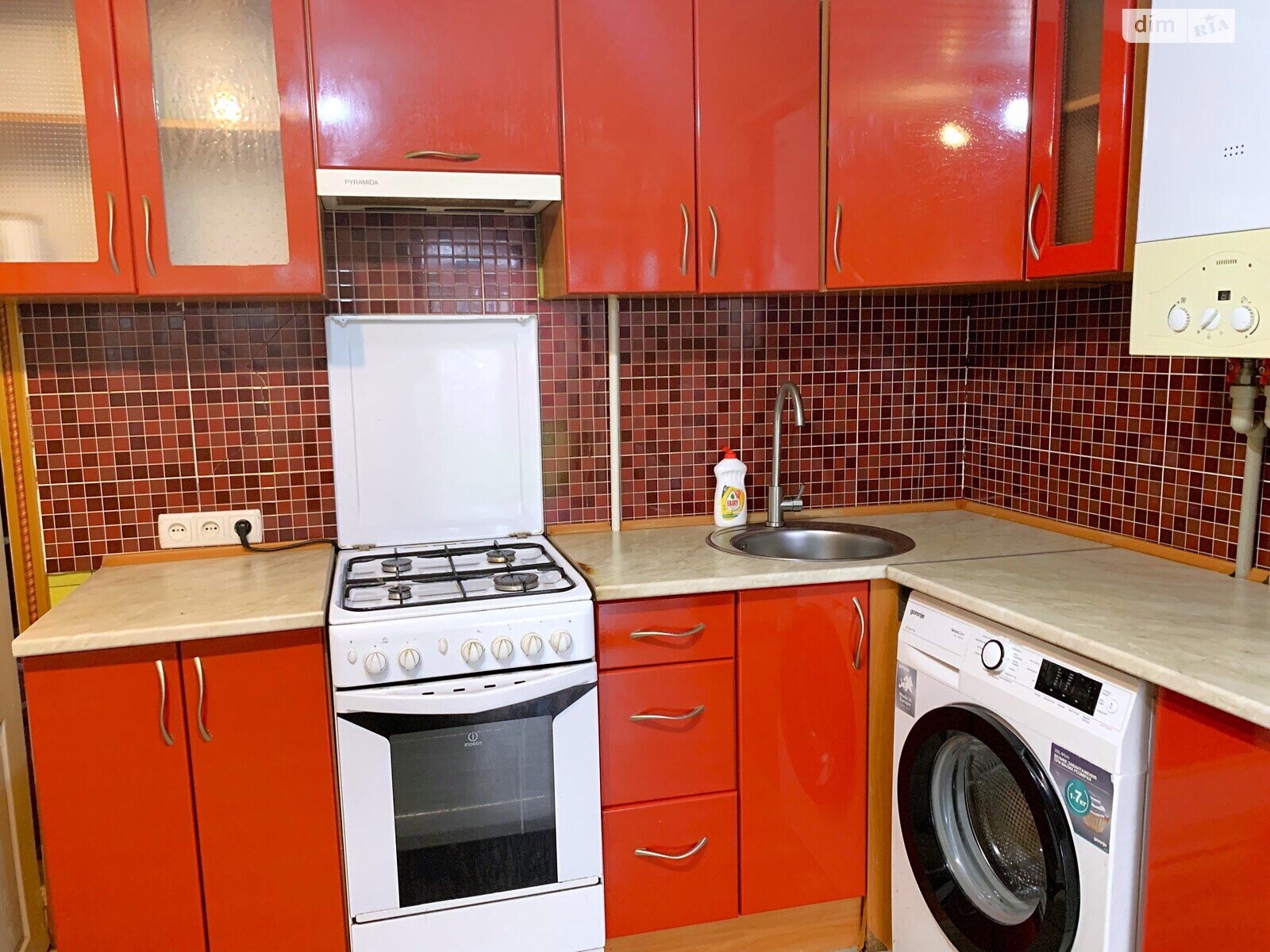 одноповерховий будинок з ремонтом, 40.1 кв. м, цегла. Здається помісячно в Полтаві, в районі Центр фото 1 однопроверховий будинок з ремонтом, 40.1 кв. м, цегла. Здається помісячно в Полтаві, в районі Центр фото 1