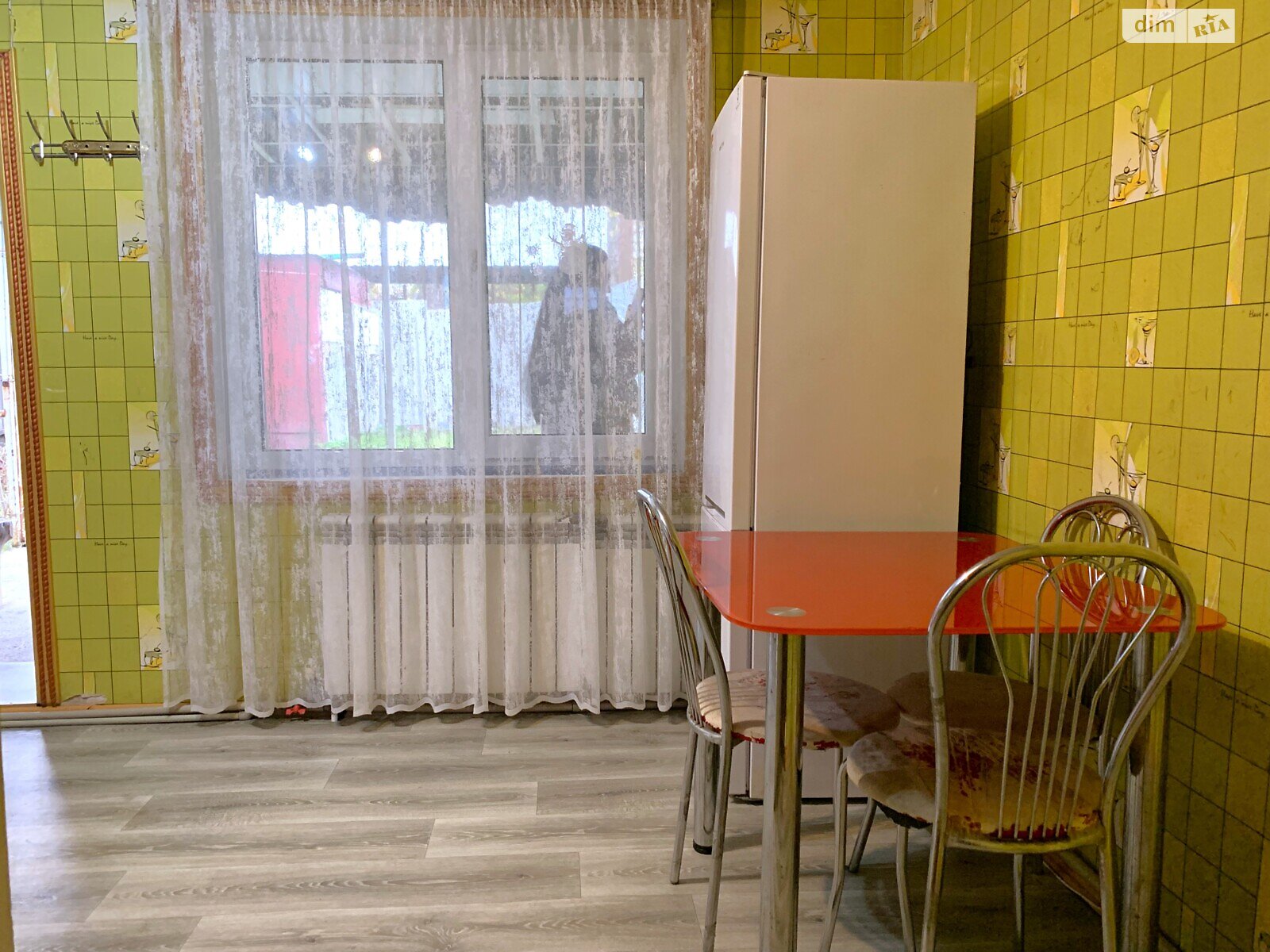 одноповерховий будинок з ремонтом, 40.1 кв. м, цегла. Здається помісячно в Полтаві, в районі Центр фото 1 однопроверховий будинок з ремонтом, 40.1 кв. м, цегла. Здається помісячно в Полтаві, в районі Центр фото 1