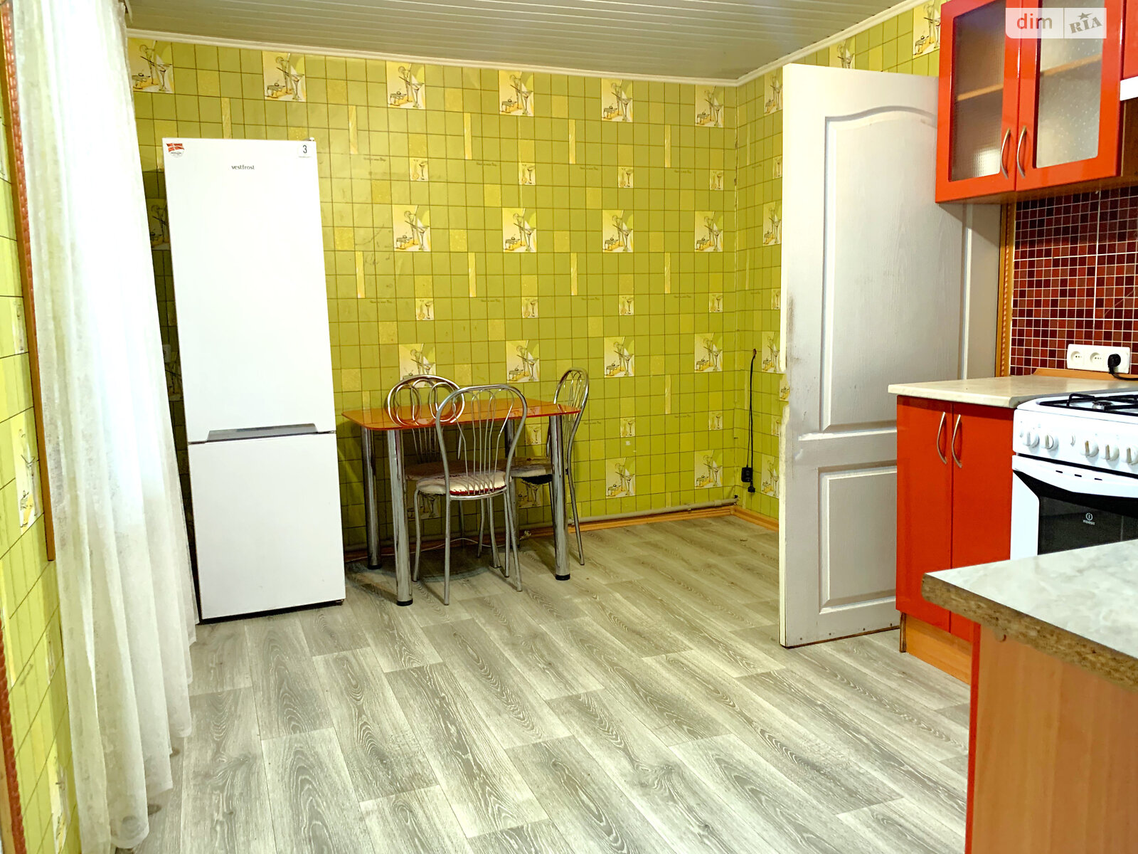 одноповерховий будинок з ремонтом, 40.1 кв. м, цегла. Здається помісячно в Полтаві, в районі Центр фото 1 однопроверховий будинок з ремонтом, 40.1 кв. м, цегла. Здається помісячно в Полтаві, в районі Центр фото 1