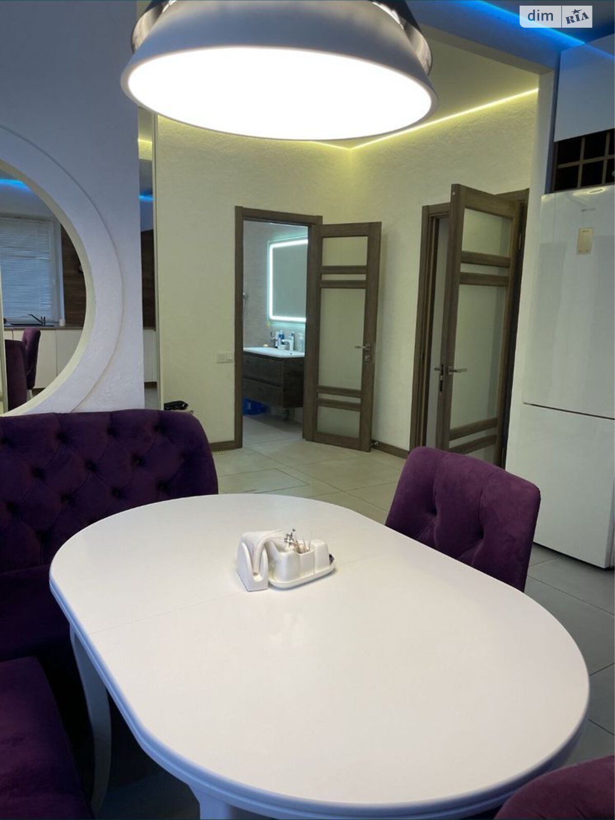 одноэтажный дом с верандой, 116.9 кв. м, кирпич. Сдается помесячно в Полтаве, в районе Центр фото 1 одноэтажный дом с верандой, 116.9 кв. м, кирпич. Сдается помесячно в Полтаве, в районе Центр фото 1