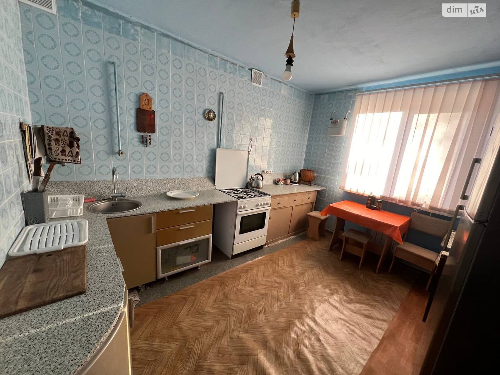 двухэтажный дом с гаражом, 110 кв. м, кирпич. Сдается помесячно в Полтаве, в районе Яковцы фото 1 двухэтажный дом с гаражом, 110 кв. м, кирпич. Сдается помесячно в Полтаве, в районе Яковцы фото 1