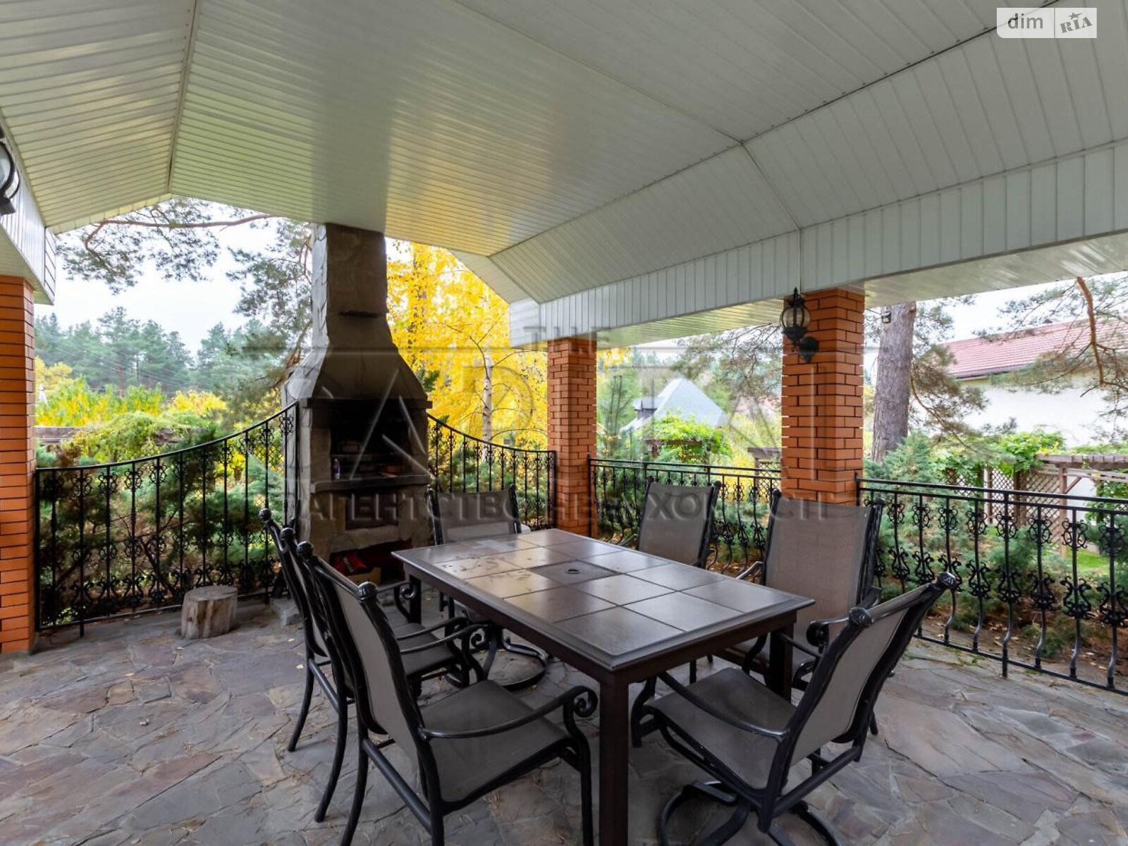 двухэтажный дом с верандой, 220 кв. м, кирпич. Сдается помесячно в Процеве фото 1 двухэтажный дом с верандой, 220 кв. м, кирпич. Сдается помесячно в Процеве фото 1