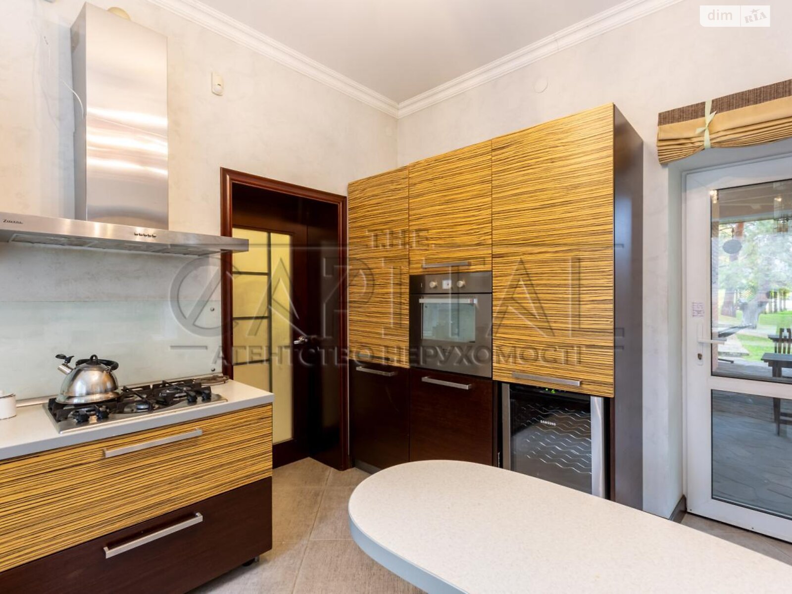 двухэтажный дом с верандой, 220 кв. м, кирпич. Сдается помесячно в Процеве фото 1 двухэтажный дом с верандой, 220 кв. м, кирпич. Сдается помесячно в Процеве фото 1