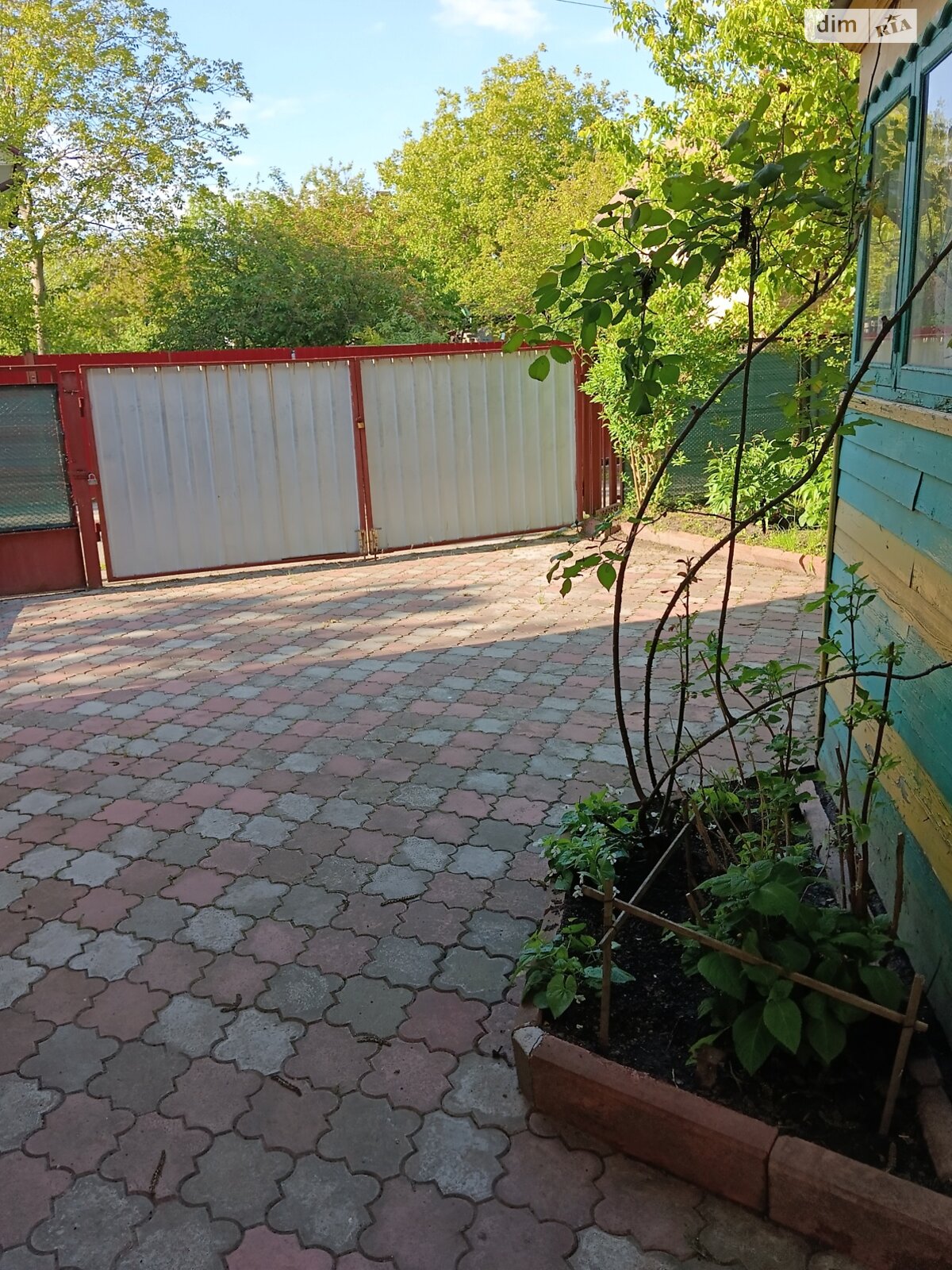 двоповерховий будинок бесідка, 67.3 кв. м, дерево та цегла. Здається помісячно в Рожнах фото 1 двопроверховий будинок бесідка, 67.3 кв. м, дерево та цегла. Здається помісячно в Рожнах фото 1