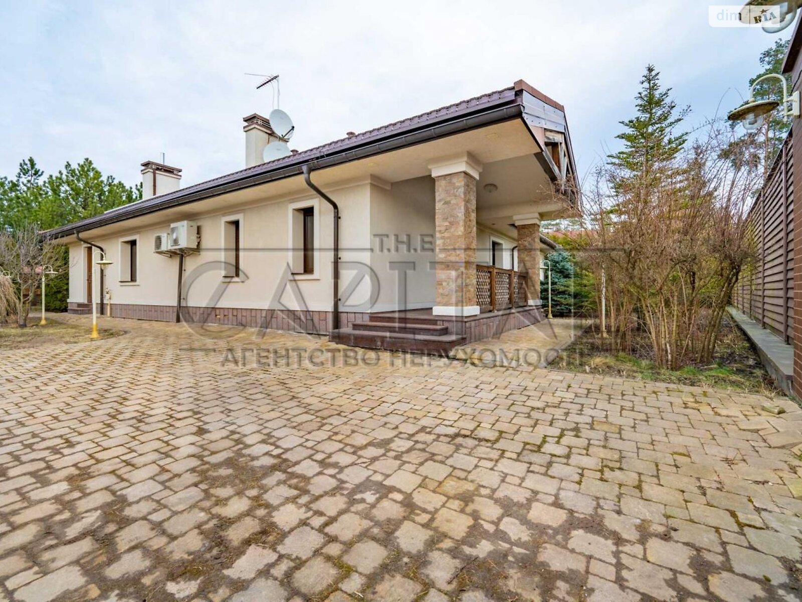 одноповерховий будинок, 203 кв. м, цегла. Здається помісячно в Романкові фото 1 одноповерховий будинок, 203 кв. м, цегла. Здається помісячно в Романкові фото 1