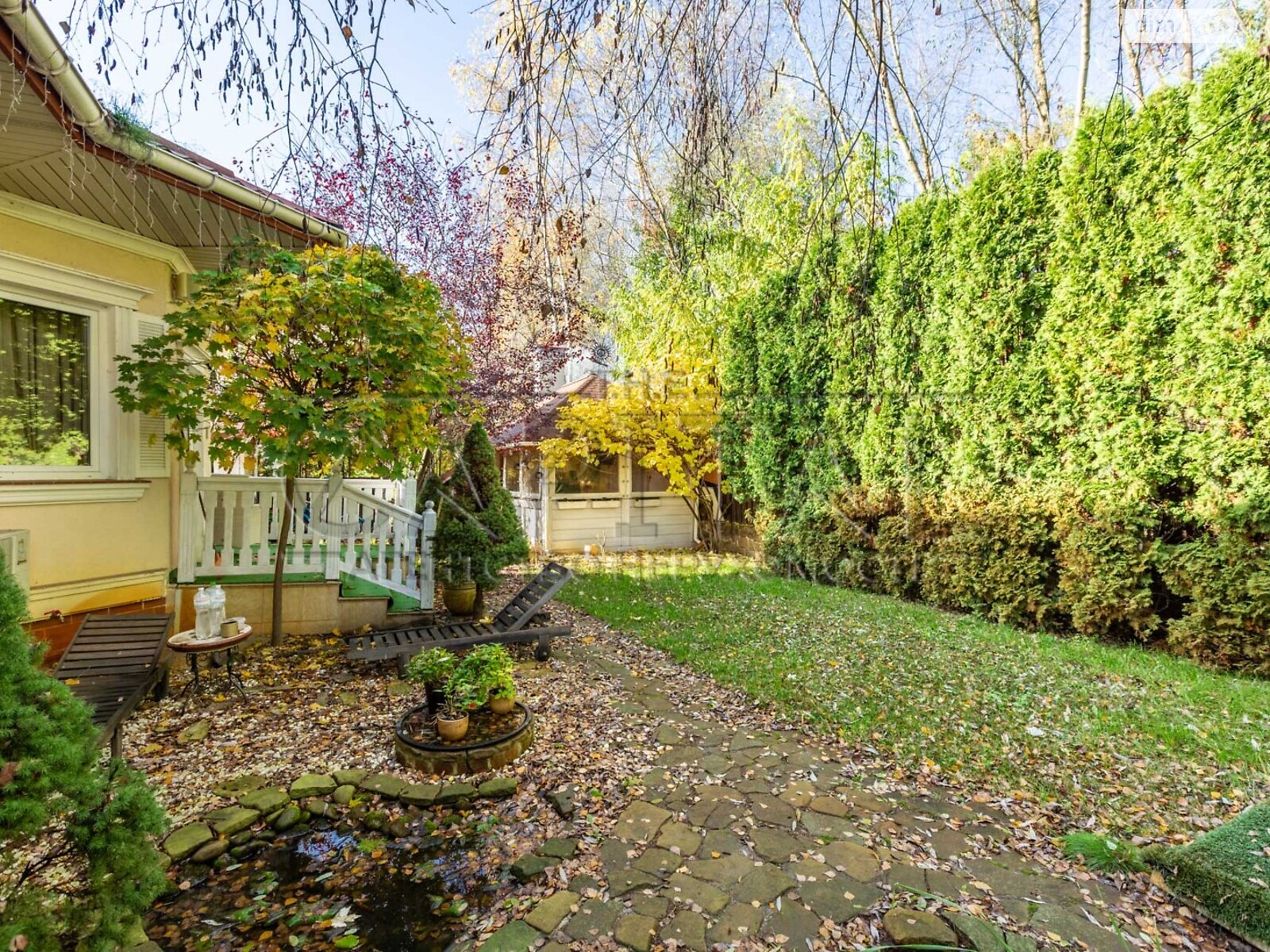 двоповерховий будинок бесідка, 150 кв. м, цегла. Здається помісячно в Романкові фото 1 двоповерховий будинок бесідка, 150 кв. м, цегла. Здається помісячно в Романкові фото 1