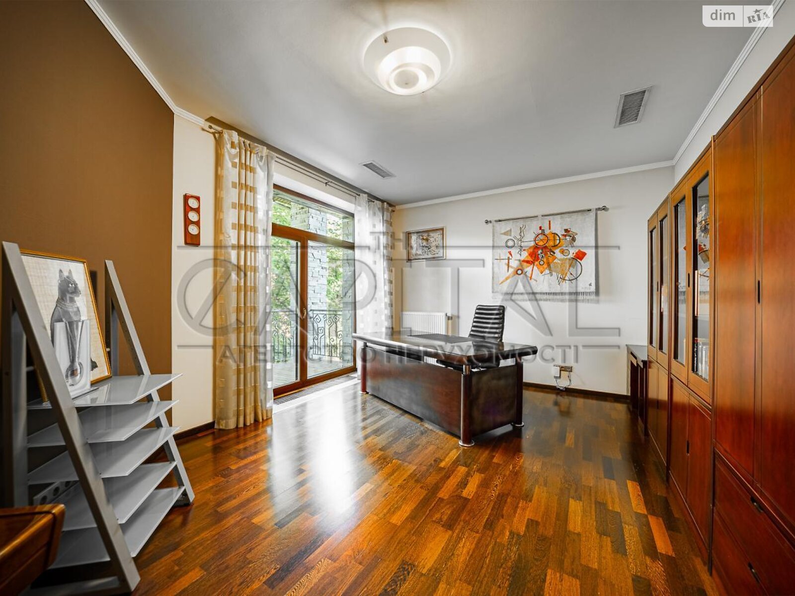 двоповерховий будинок з верандою, 441 кв. м, цегла. Здається помісячно в Романкові фото 1 двоповерховий будинок з верандою, 441 кв. м, цегла. Здається помісячно в Романкові фото 1