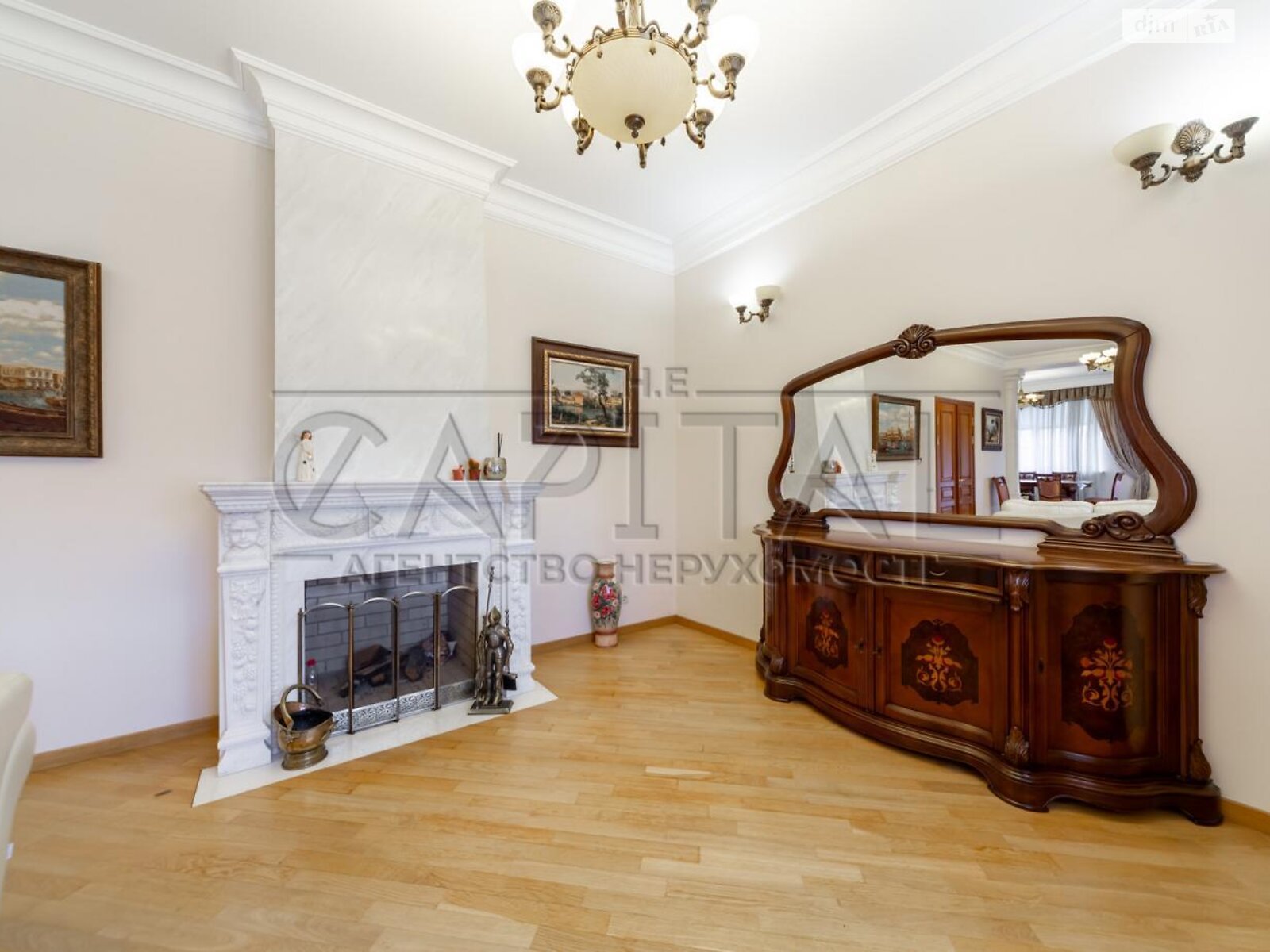 двоповерховий будинок з гаражем, 280 кв. м, кирпич. Здається помісячно в Романкові фото 1