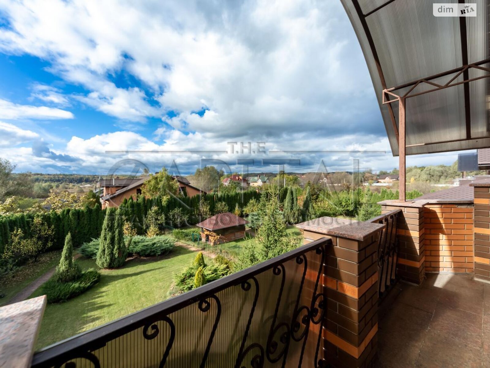 двоповерховий будинок з гаражем, 280 кв. м, кирпич. Здається помісячно в Романкові фото 1