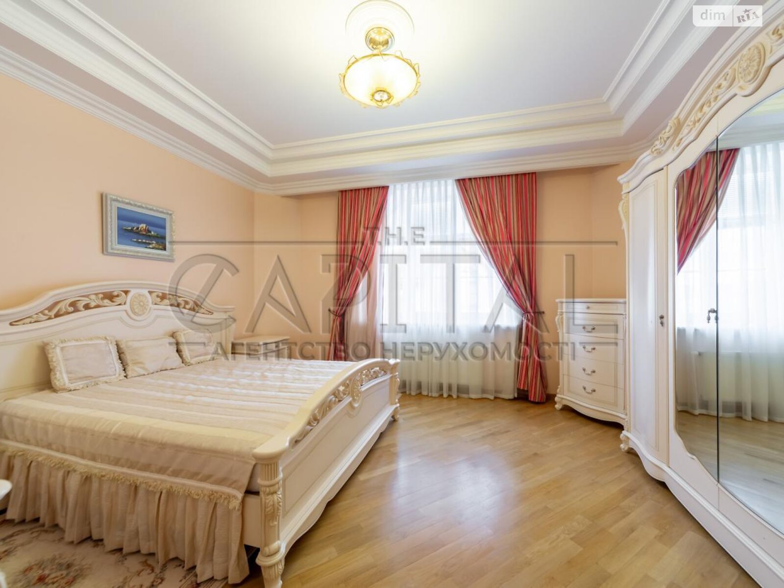 двоповерховий будинок з гаражем, 280 кв. м, кирпич. Здається помісячно в Романкові фото 1