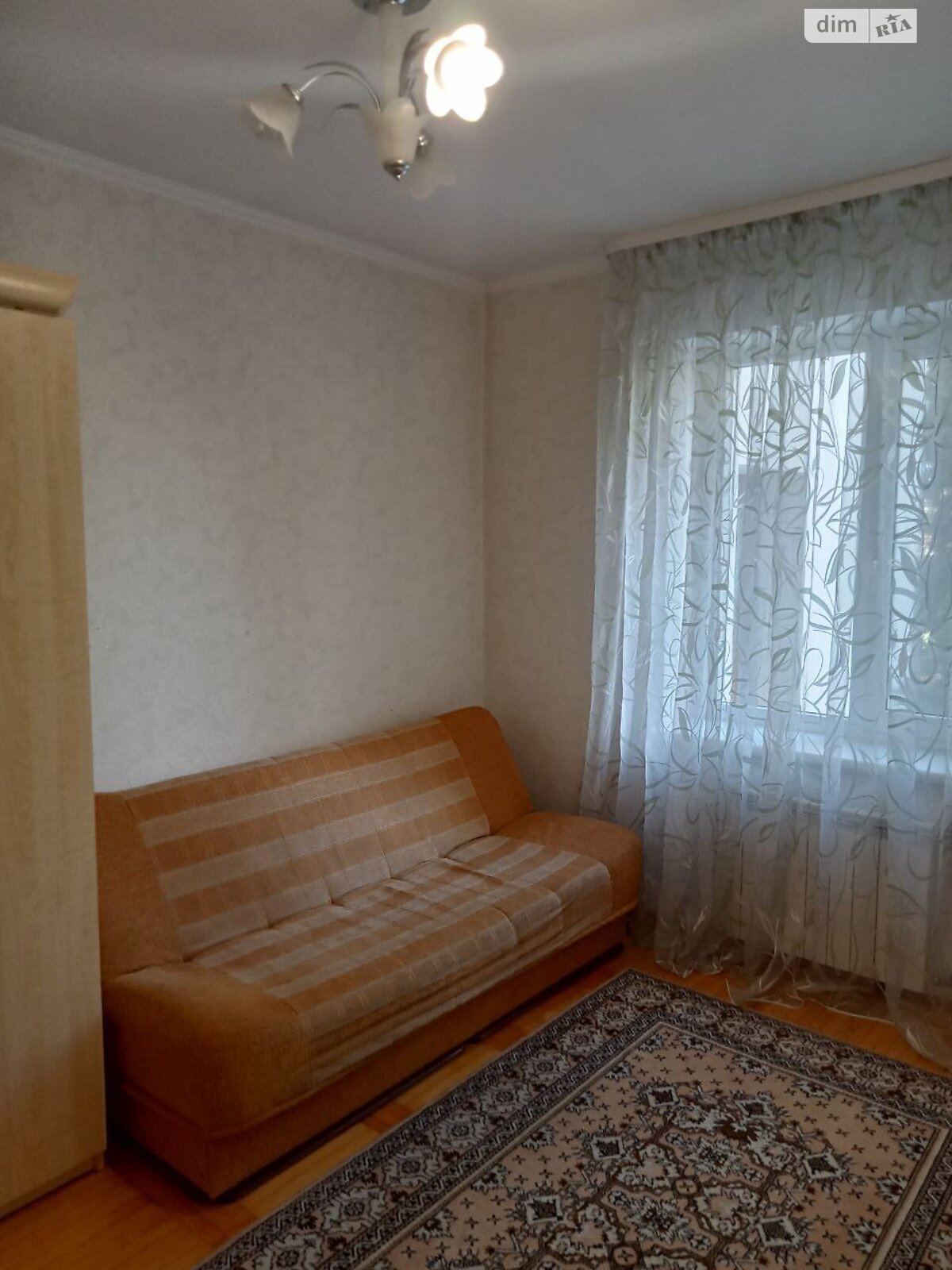 двухэтажный дом с мебелью, 117 кв. м, кирпич. Сдается помесячно в Ровно, в районе Басов Угол фото 1