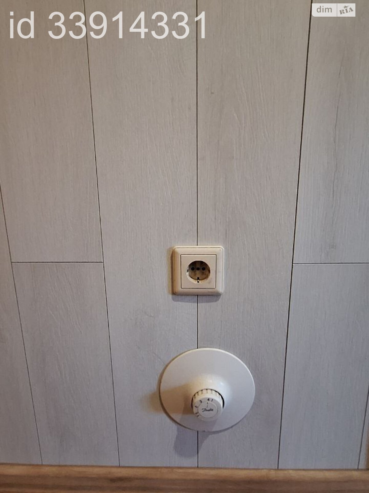 двухэтажный дом с балконом, 145 кв. м, кирпич. Сдается помесячно в Ровно, в районе Пивзавод фото 1