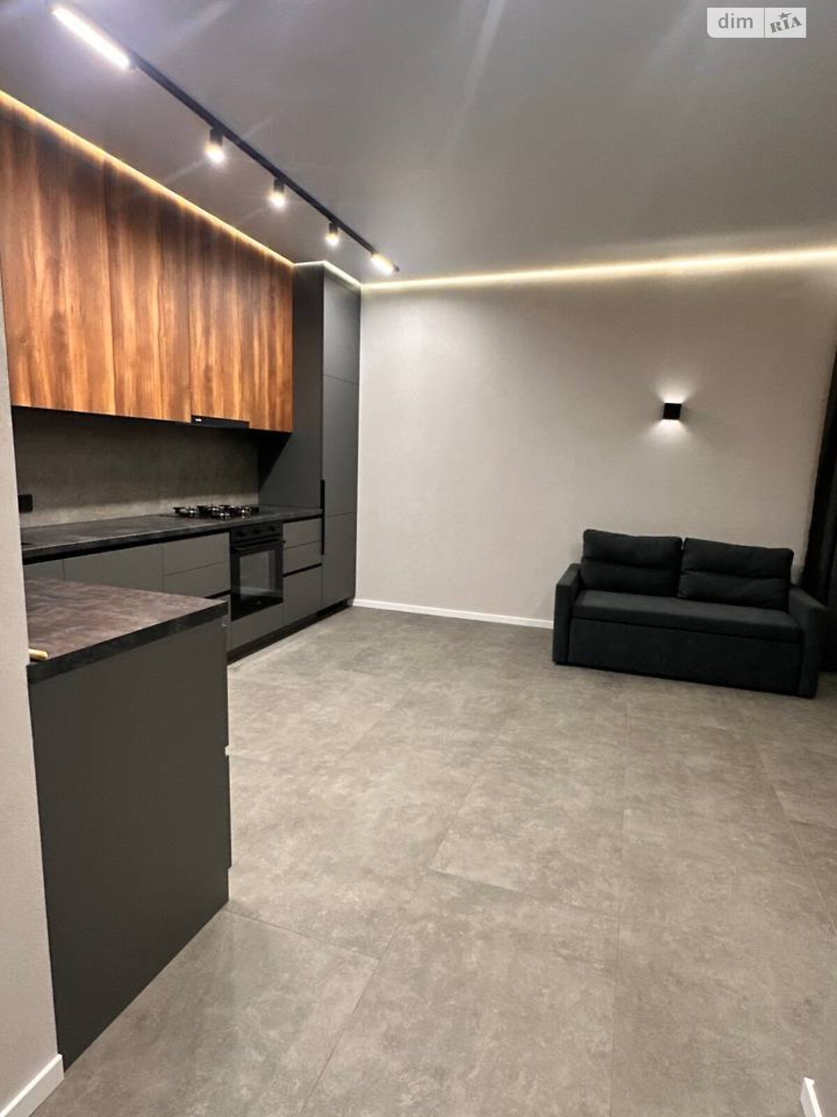 одноповерховий будинок, 74 кв. м, цегла. Здається помісячно в Рівному, в районі Ювілейний фото 1 однопроверховий будинок, 74 кв. м, цегла. Здається помісячно в Рівному, в районі Ювілейний фото 1