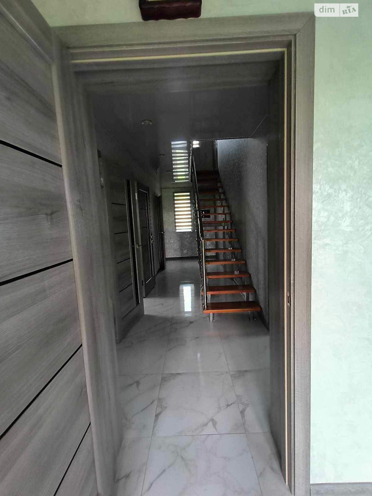 двоповерховий будинок, 162.3 кв. м, цегла. Здається помісячно в Савчиці фото 1 двоповерховий будинок, 162.3 кв. м, цегла. Здається помісячно в Савчиці фото 1