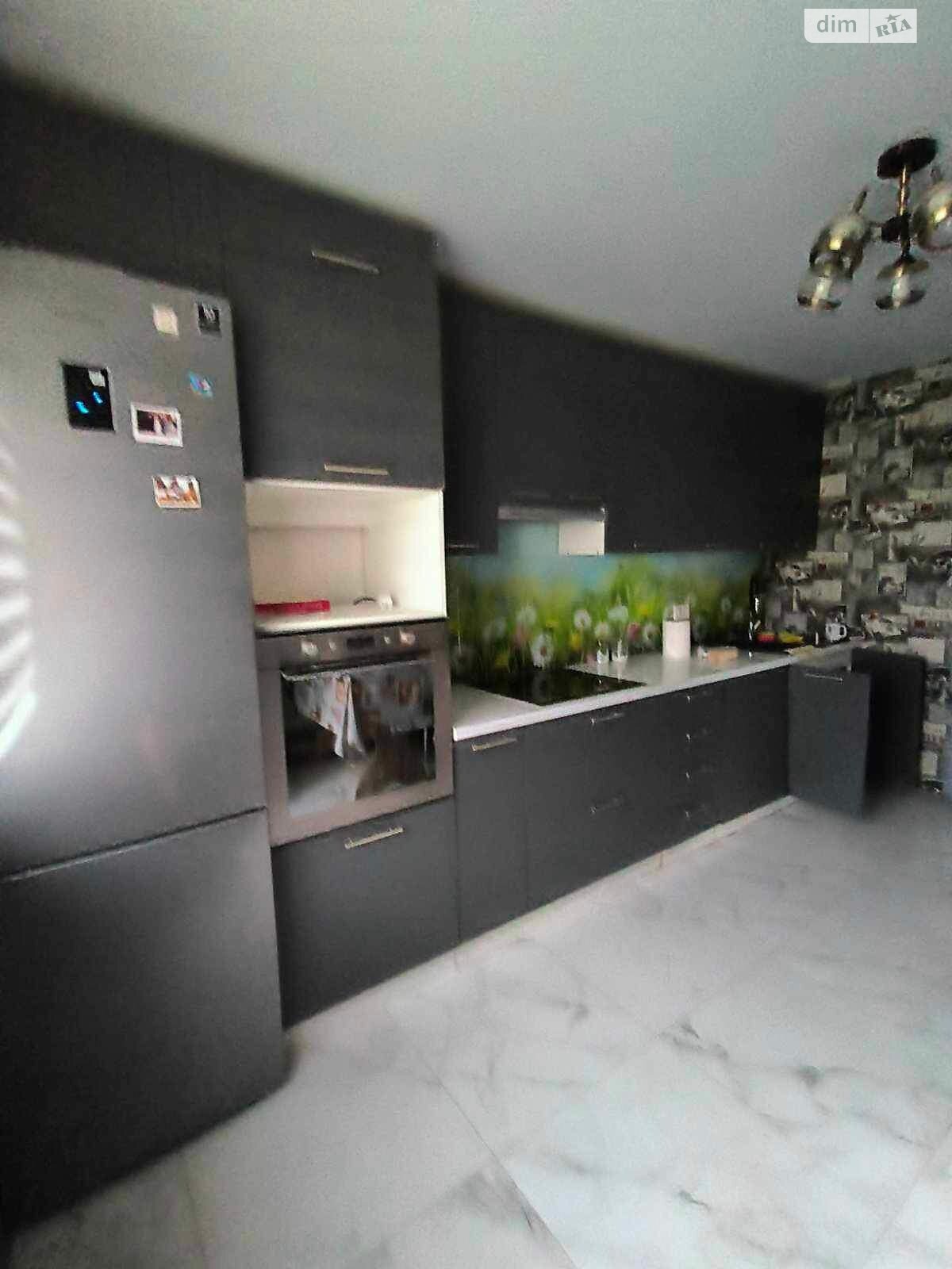 двоповерховий будинок, 162.3 кв. м, цегла. Здається помісячно в Савчиці фото 1 двоповерховий будинок, 162.3 кв. м, цегла. Здається помісячно в Савчиці фото 1