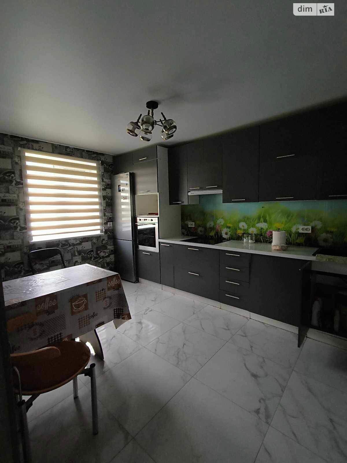 двоповерховий будинок, 162.3 кв. м, цегла. Здається помісячно в Савчиці фото 1 двоповерховий будинок, 162.3 кв. м, цегла. Здається помісячно в Савчиці фото 1