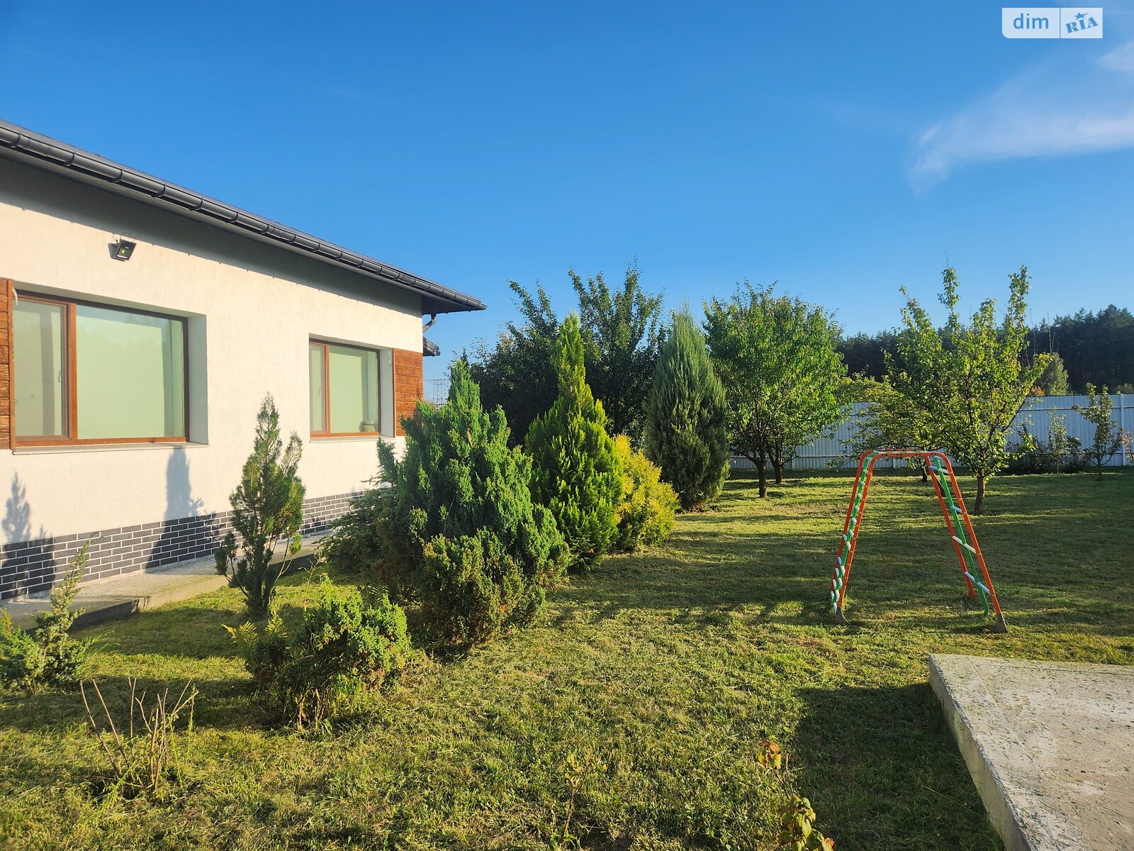 одноповерховий будинок, 120 кв. м, газобетон. Здається помісячно в Щасливе фото 1 одноповерховий будинок, 120 кв. м, газобетон. Здається помісячно в Щасливе фото 1