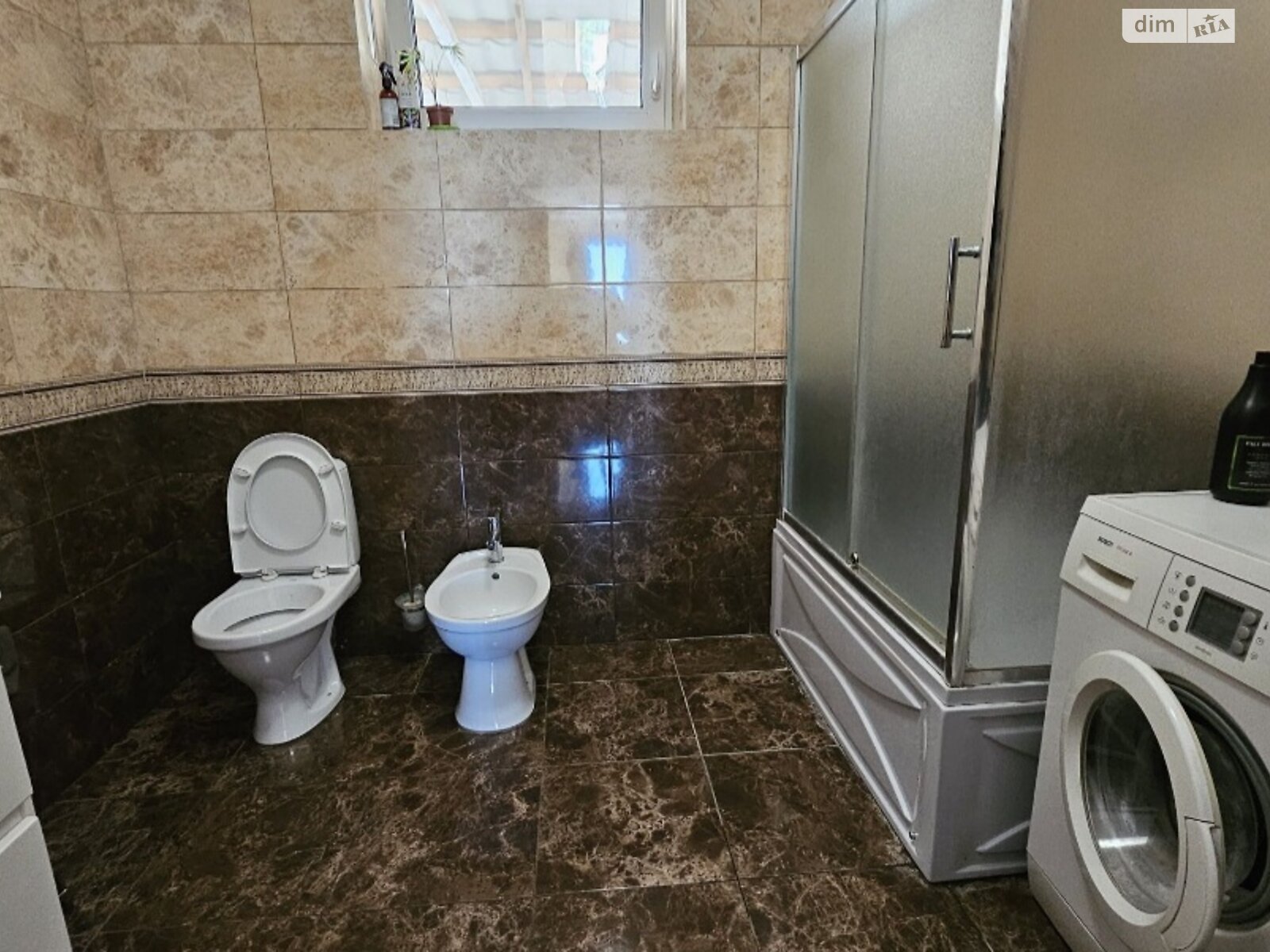 двоповерховий будинок з балконом, 180 кв. м, кирпич. Здається помісячно в Шкарівці фото 1 двоповерховий будинок з балконом, 180 кв. м, кирпич. Здається помісячно в Шкарівці фото 1