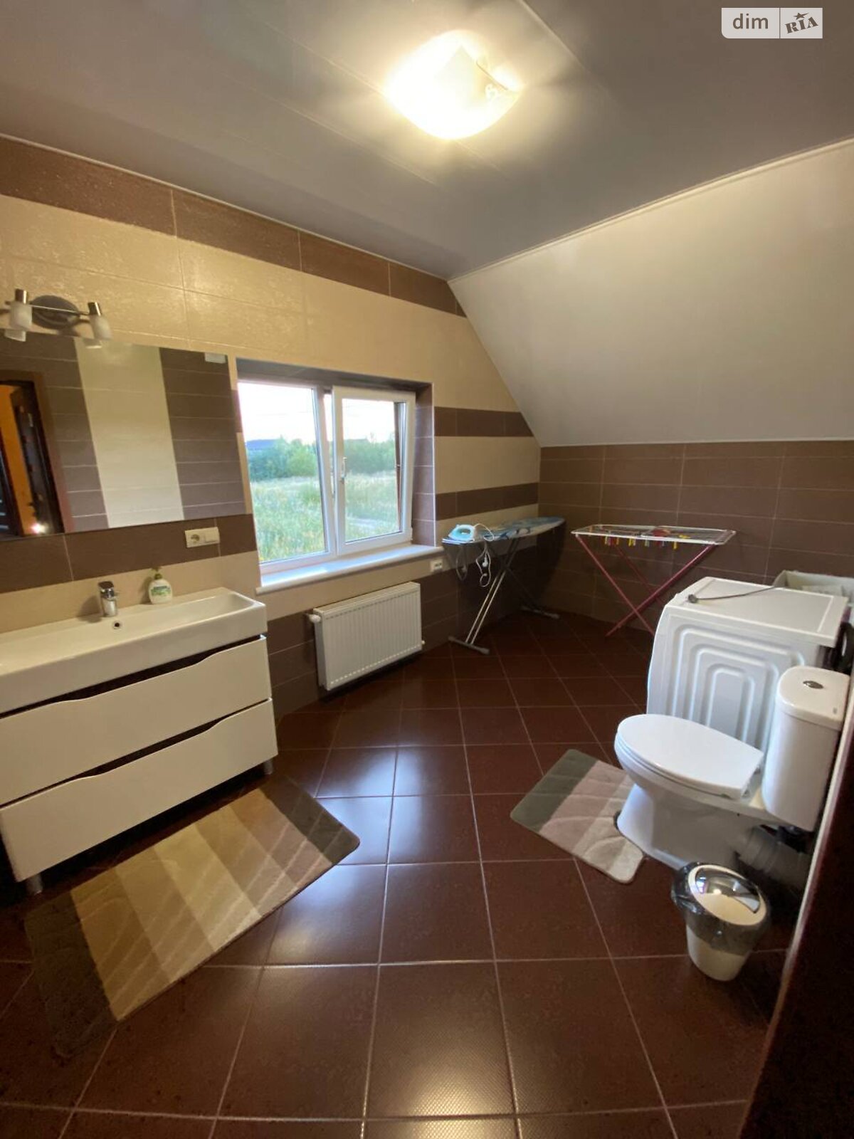 двопроверховий будинок з гаражем, 140 кв. м, цегла. Здається помісячно в Скнилові, в районі Центр фото 1