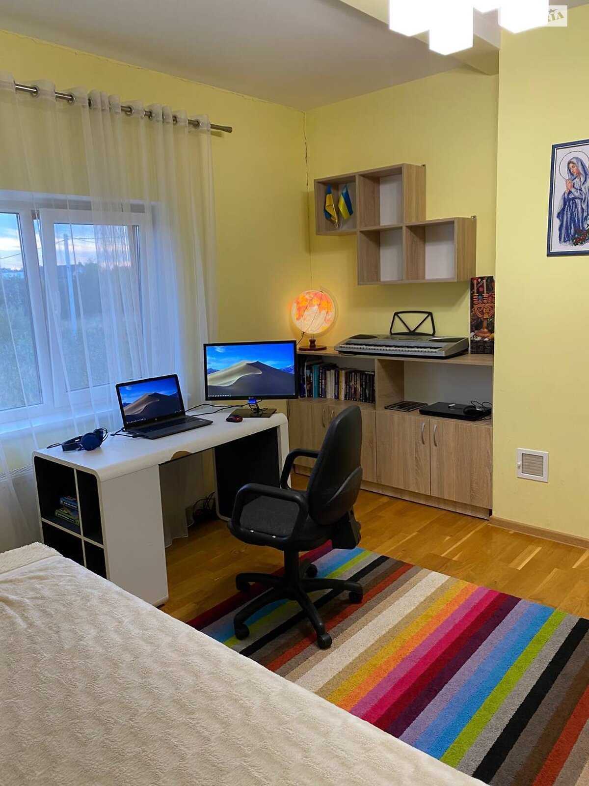 двопроверховий будинок з гаражем, 140 кв. м, цегла. Здається помісячно в Скнилові, в районі Центр фото 1