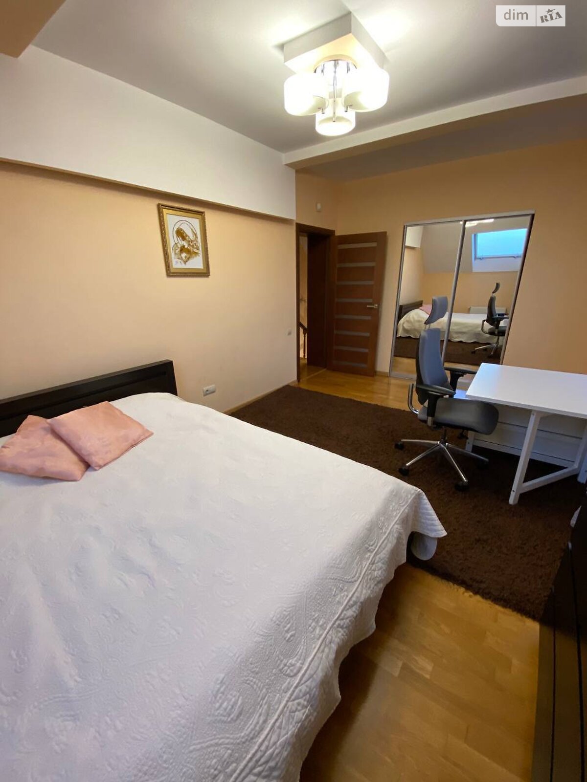 двопроверховий будинок з гаражем, 140 кв. м, цегла. Здається помісячно в Скнилові, в районі Центр фото 1