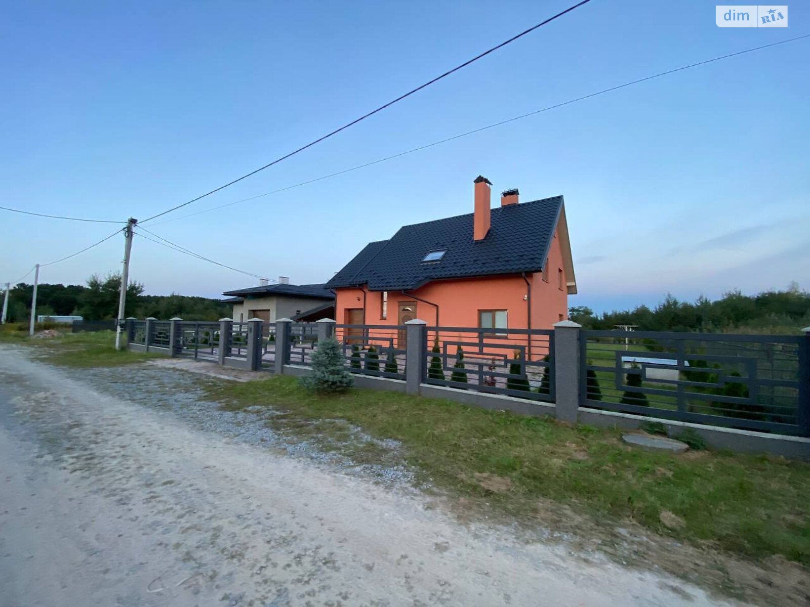 двопроверховий будинок з гаражем, 140 кв. м, цегла. Здається помісячно в Скнилові, в районі Центр фото 1