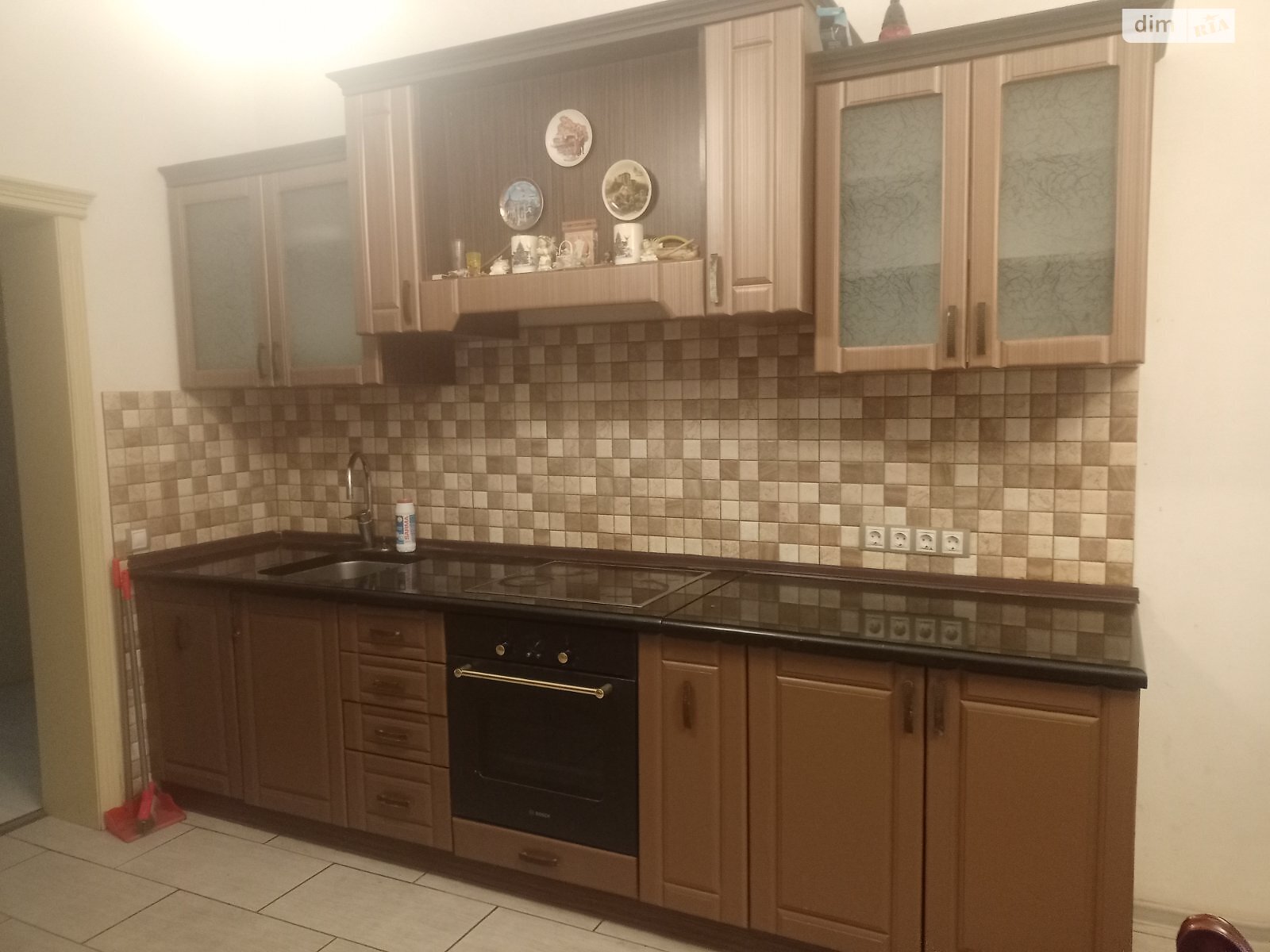 одноповерховий будинок з гаражем, 200 кв. м, цегла. Здається помісячно в Скоморохах фото 1 одноповерховий будинок з гаражем, 200 кв. м, цегла. Здається помісячно в Скоморохах фото 1