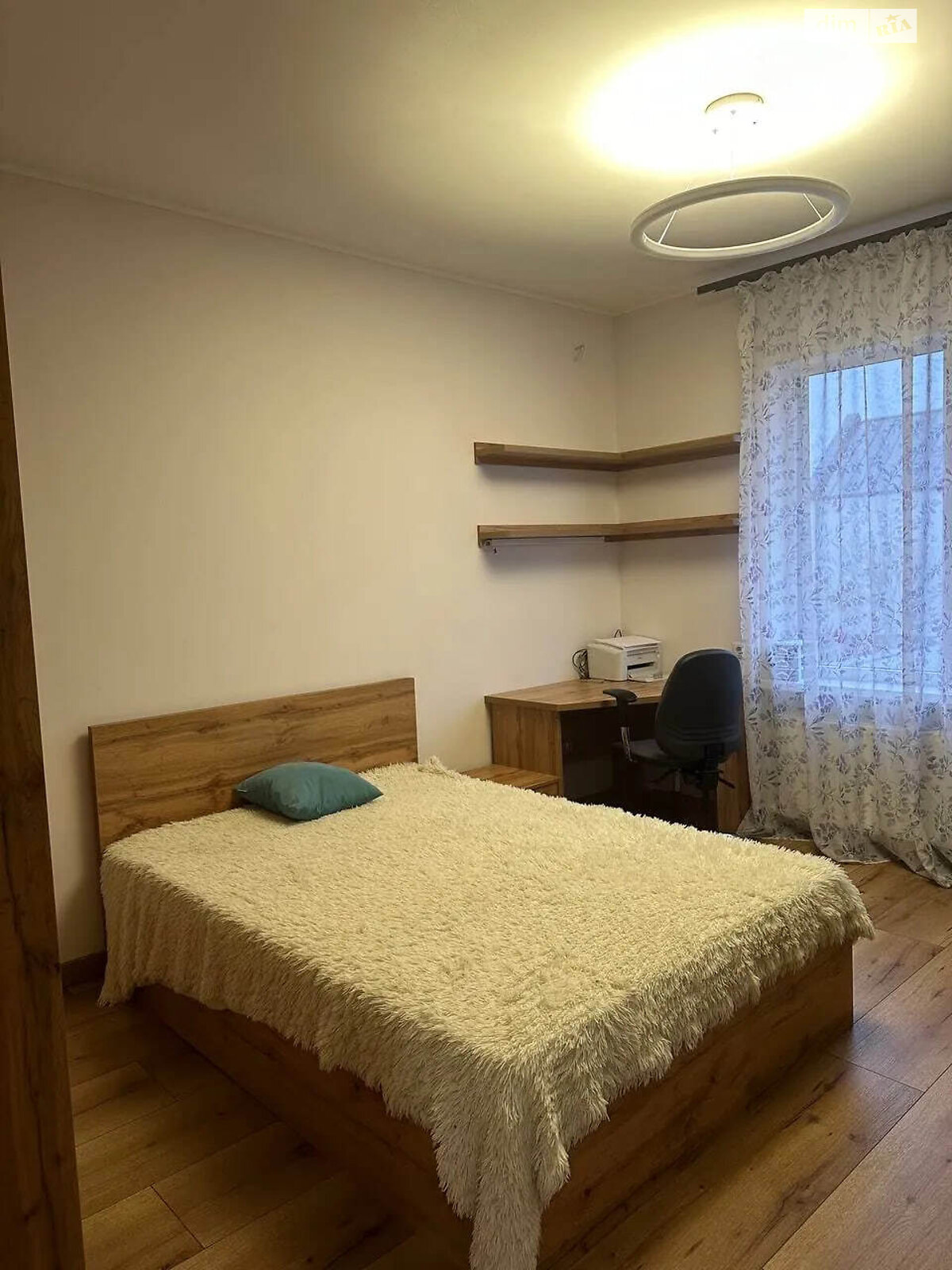 двухэтажный дом с верандой, 175 кв. м, кирпич. Сдается помесячно в Слобожанском фото 1 двухэтажный дом с верандой, 175 кв. м, кирпич. Сдается помесячно в Слобожанском фото 1
