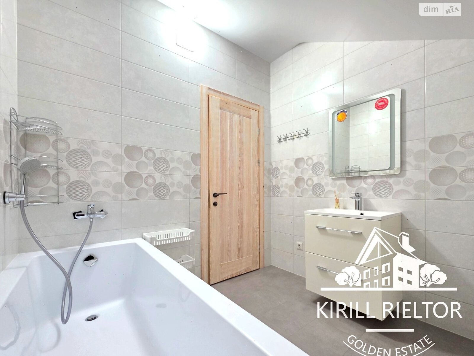 двоповерховий будинок з верандою, 230 кв. м, кирпич. Здається помісячно в Слобожанському фото 1