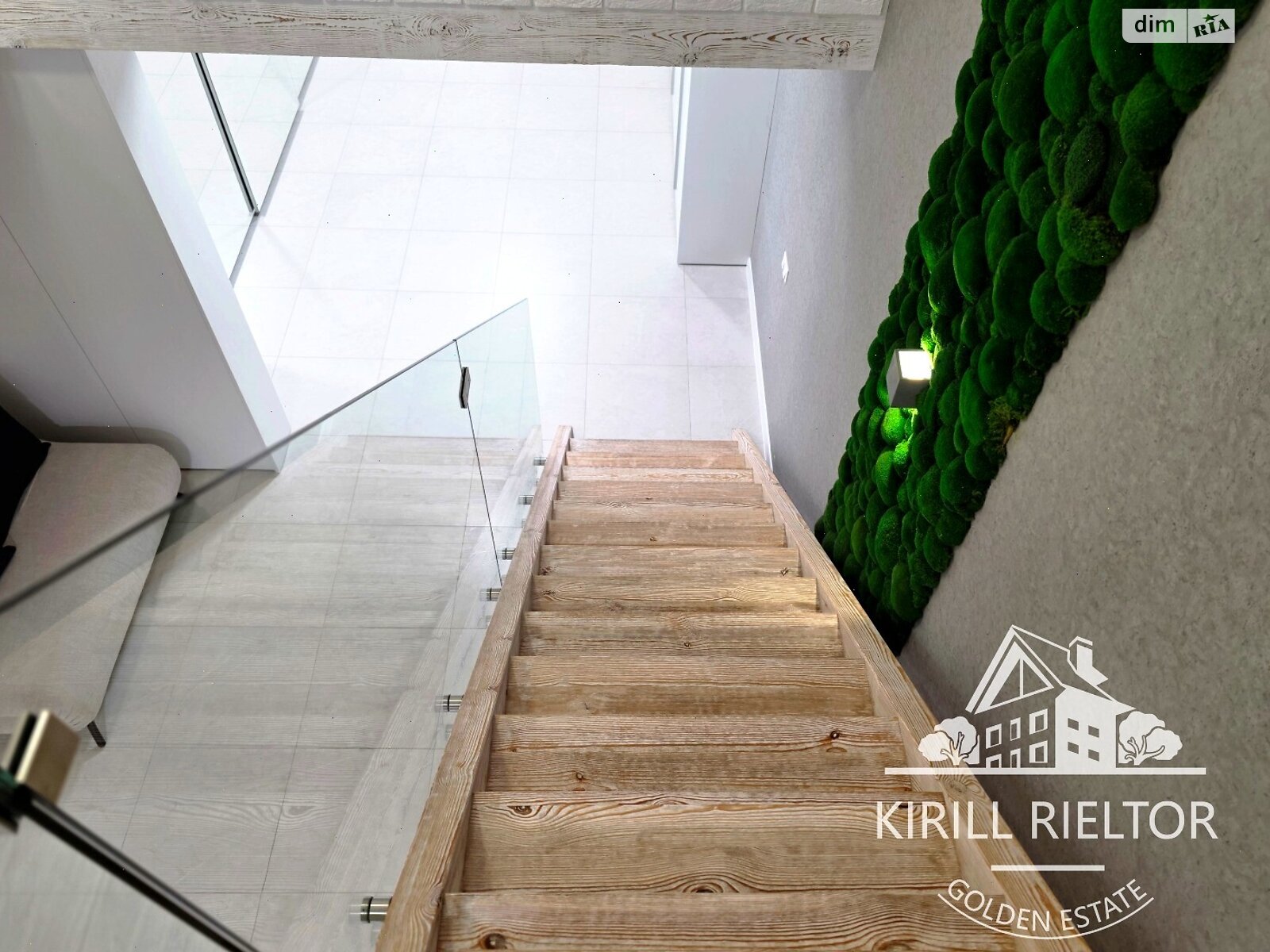 двоповерховий будинок з верандою, 230 кв. м, кирпич. Здається помісячно в Слобожанському фото 1