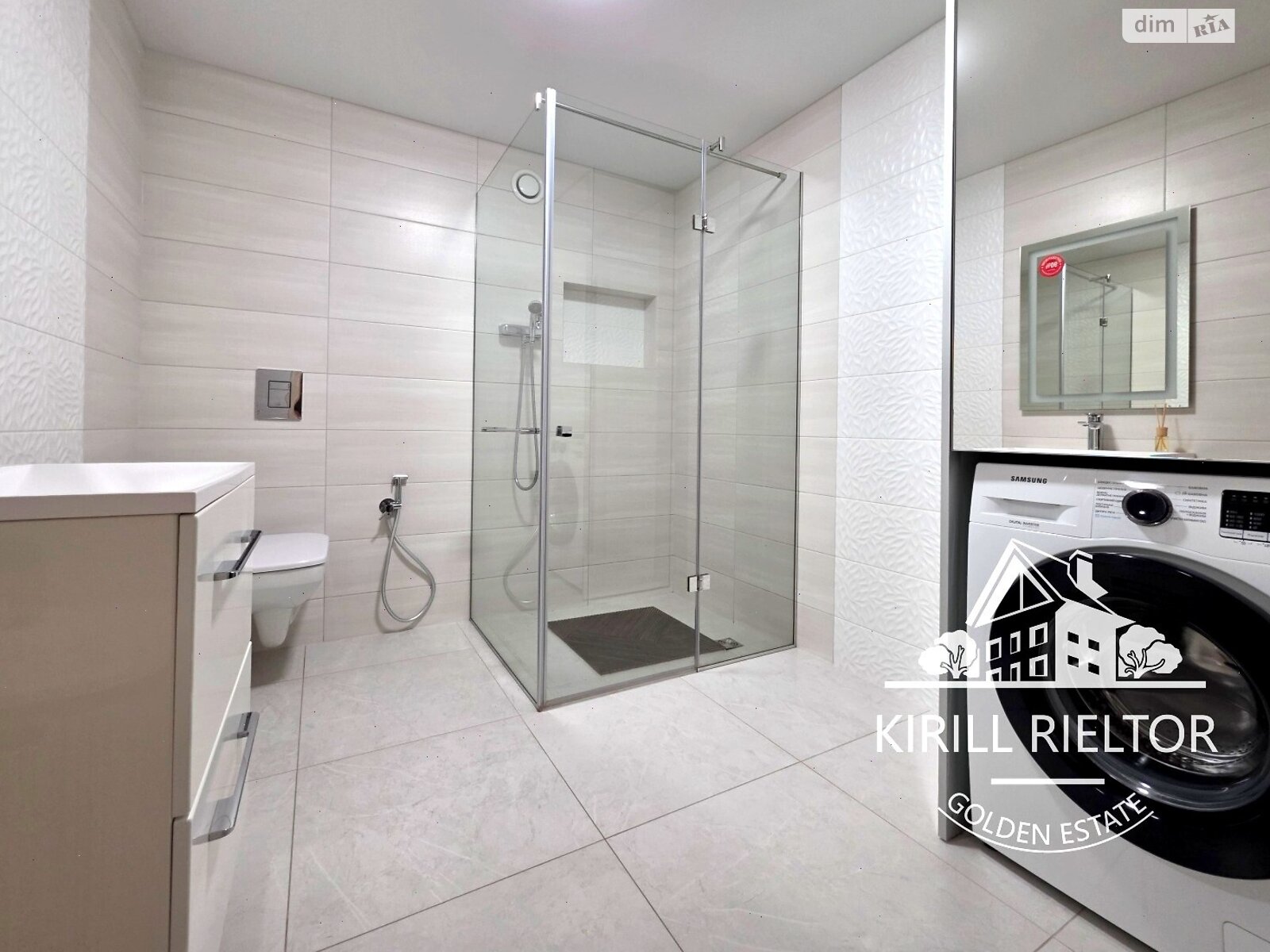 двоповерховий будинок з верандою, 230 кв. м, кирпич. Здається помісячно в Слобожанському фото 1