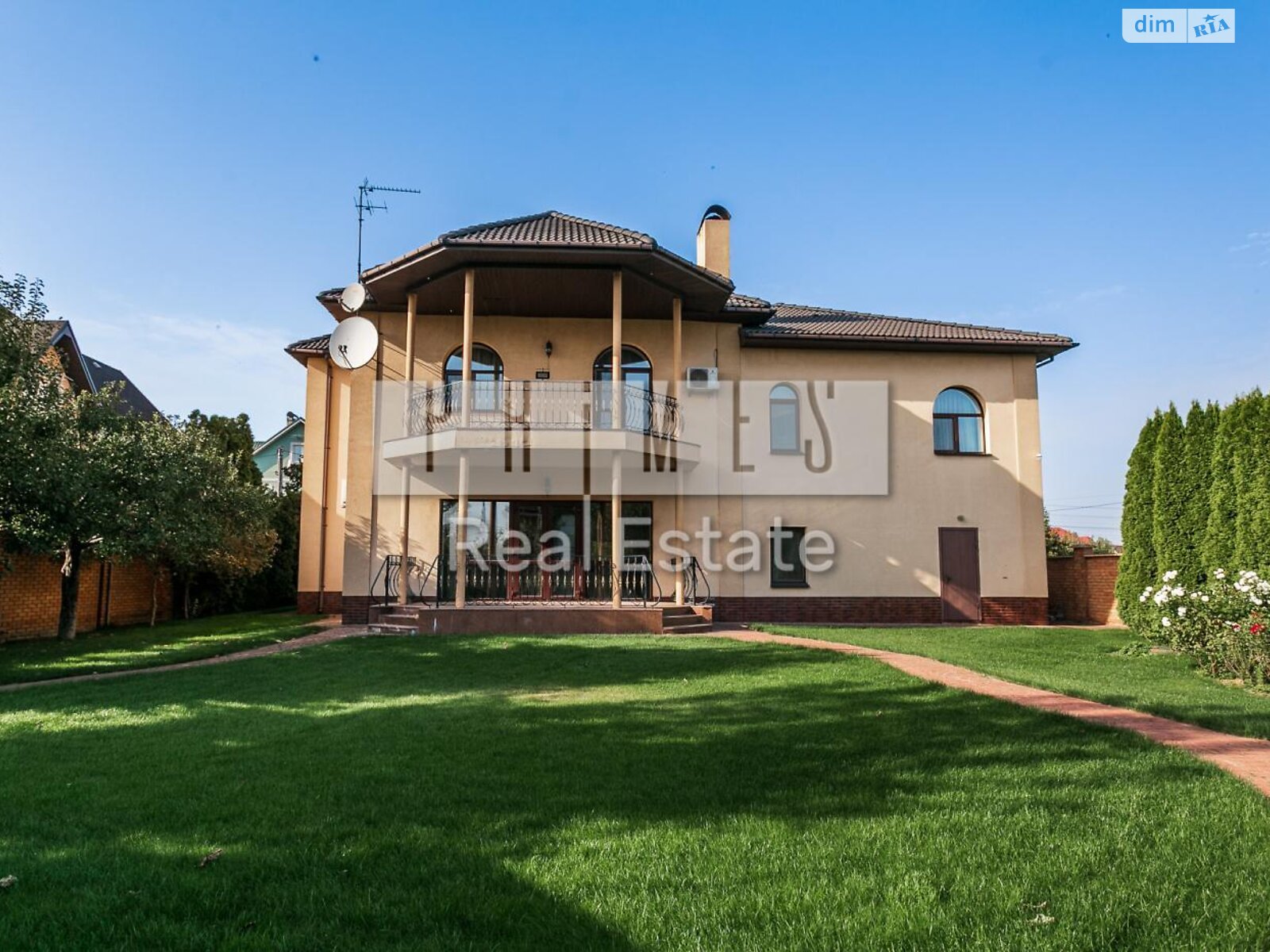 двоповерховий будинок з гаражем, 287.4 кв. м, кирпич. Здається помісячно в Софіївській Борщагівці фото 1 двоповерховий будинок з гаражем, 287.4 кв. м, кирпич. Здається помісячно в Софіївській Борщагівці фото 1