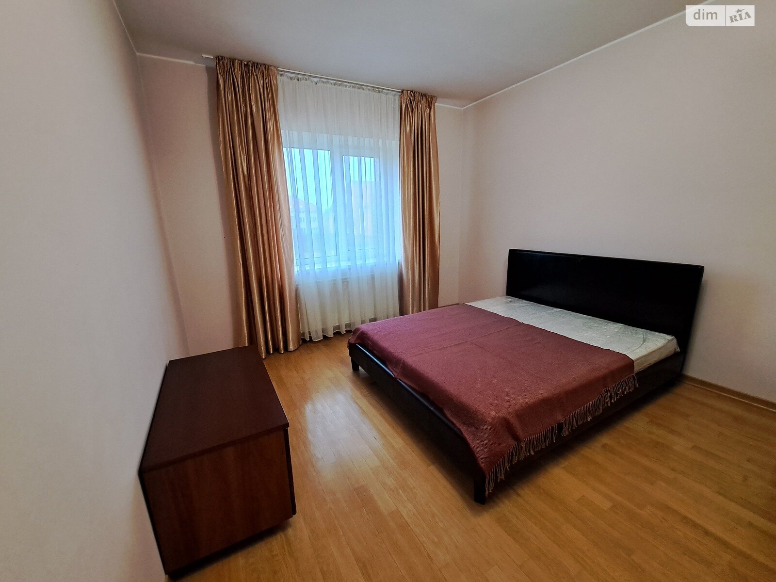 двоповерховий будинок з гаражем, 240 кв. м, цегла. Здається помісячно в Софіївській Борщагівці фото 1 двоповерховий будинок з гаражем, 240 кв. м, цегла. Здається помісячно в Софіївській Борщагівці фото 1