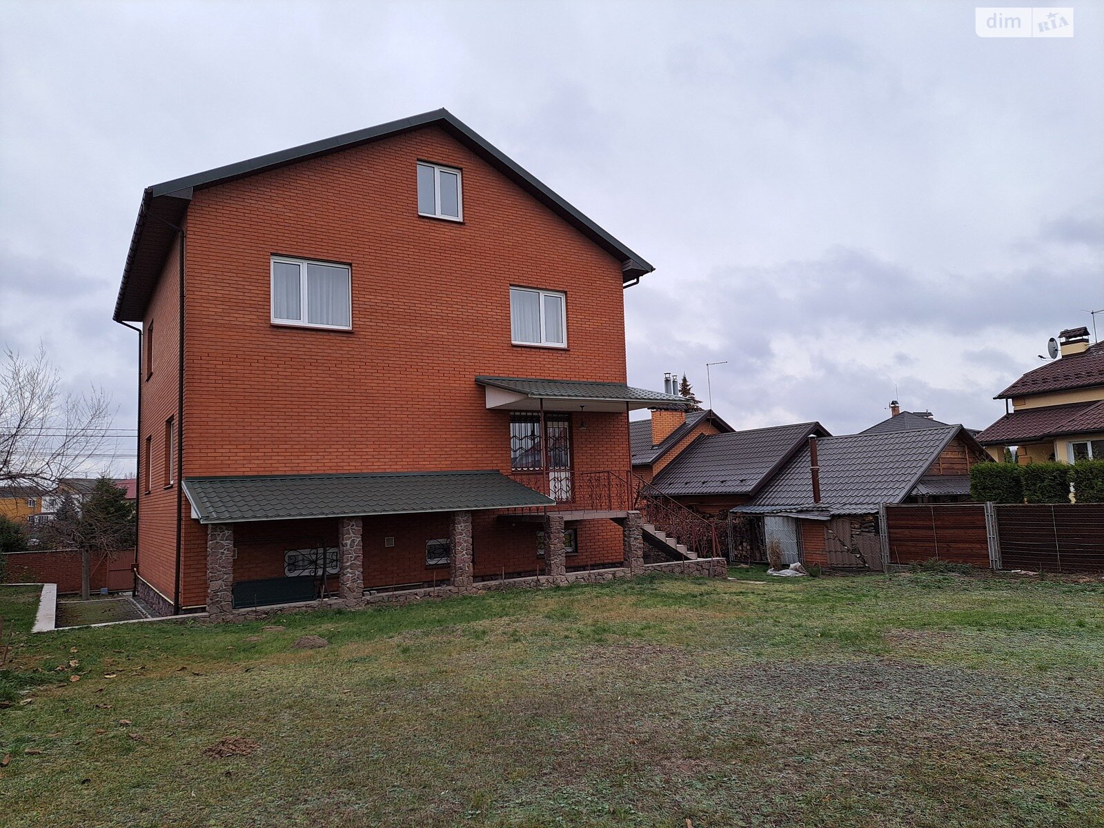 двоповерховий будинок з гаражем, 240 кв. м, цегла. Здається помісячно в Софіївській Борщагівці фото 1 двоповерховий будинок з гаражем, 240 кв. м, цегла. Здається помісячно в Софіївській Борщагівці фото 1