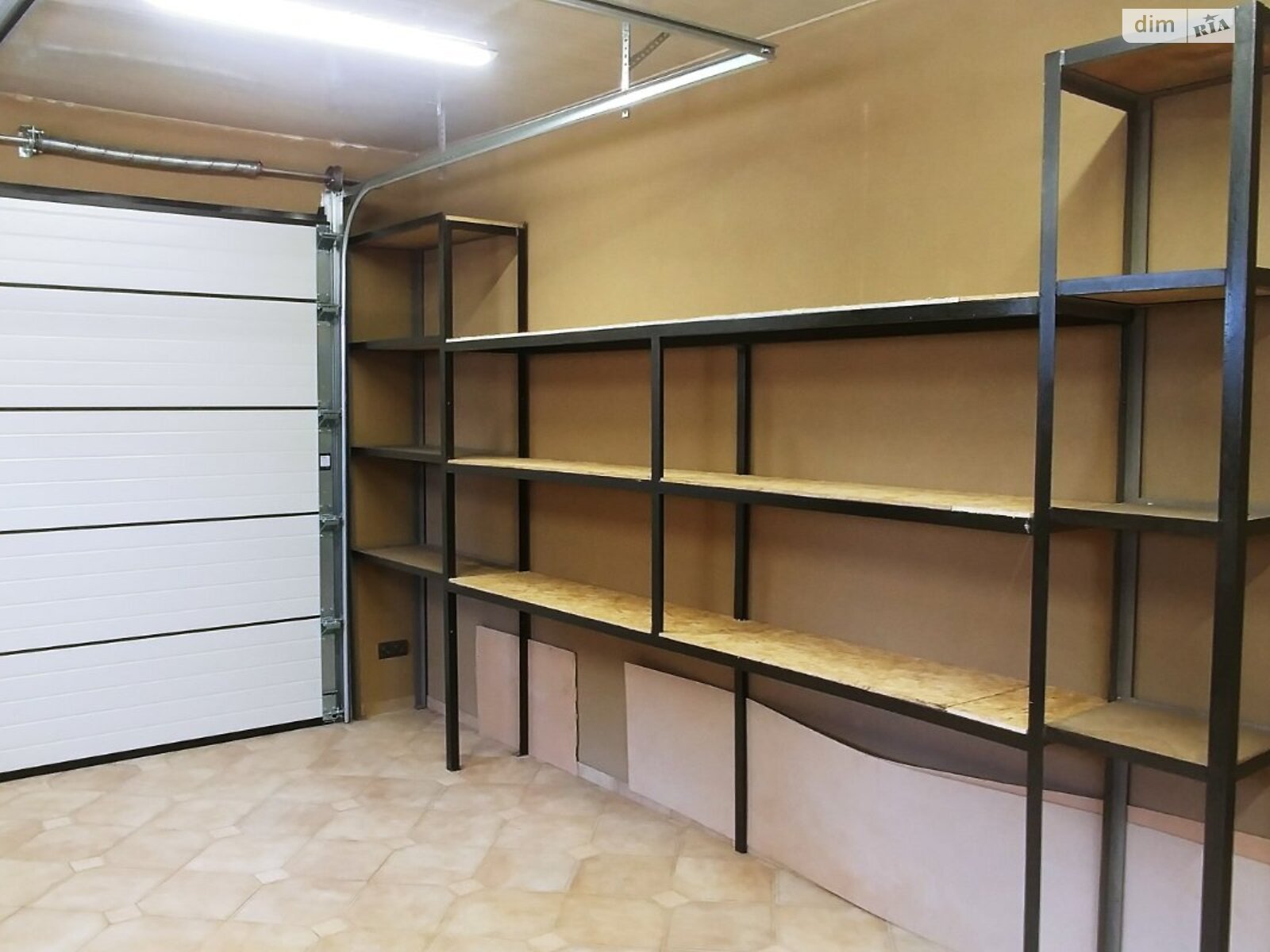 двоповерховий будинок з гаражем, 200 кв. м, цегла. Здається помісячно в Софіївській Борщагівці фото 1 двоповерховий будинок з гаражем, 200 кв. м, цегла. Здається помісячно в Софіївській Борщагівці фото 1