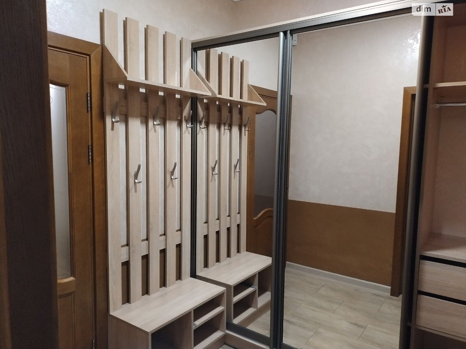 двоповерховий будинок з гаражем, 200 кв. м, цегла. Здається помісячно в Софіївській Борщагівці фото 1 двоповерховий будинок з гаражем, 200 кв. м, цегла. Здається помісячно в Софіївській Борщагівці фото 1