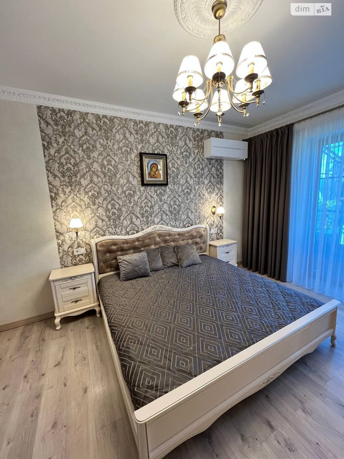 одноэтажный дом с верандой, 100 кв. м, кирпич. Сдается помесячно в Солонке фото 1