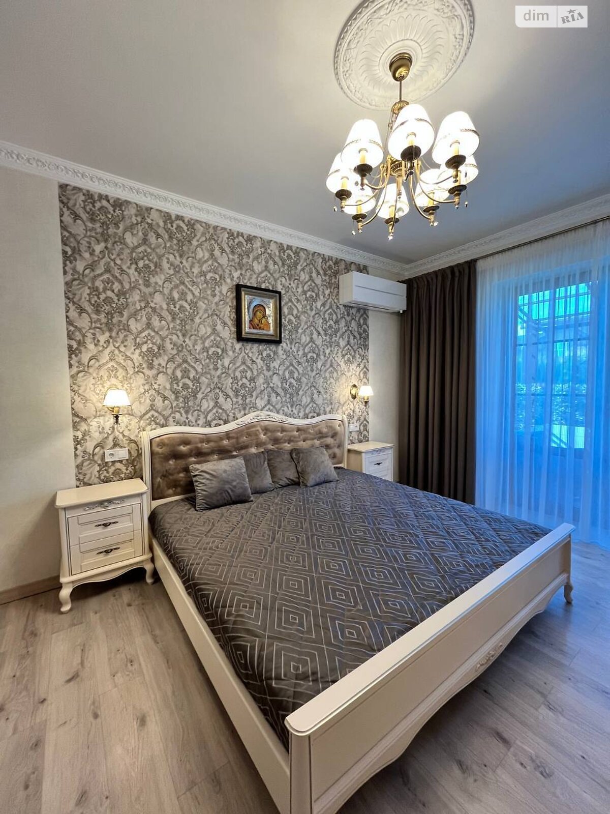 одноэтажный дом с верандой, 100 кв. м, кирпич. Сдается помесячно в Солонке фото 1