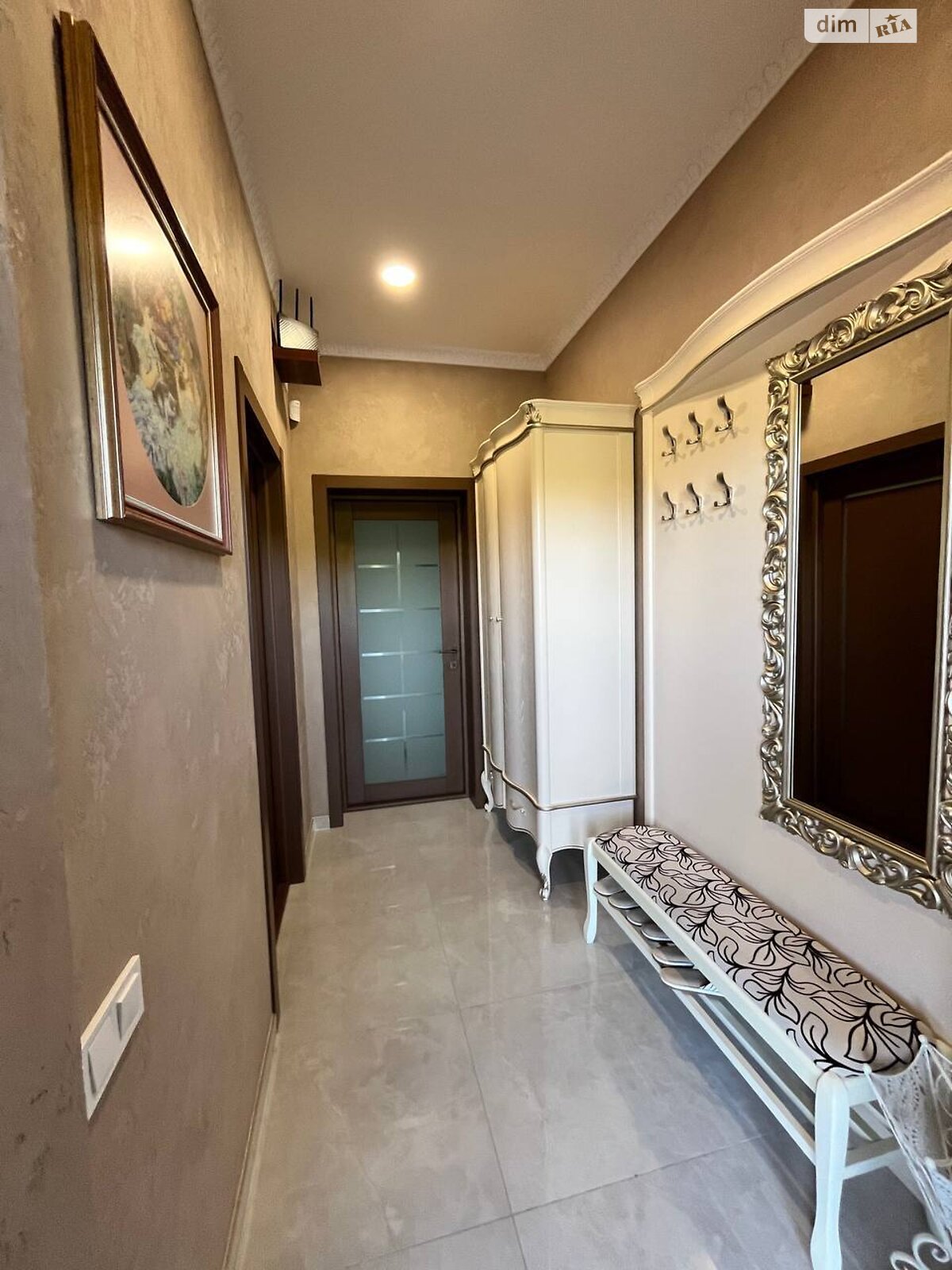 одноэтажный дом с верандой, 100 кв. м, кирпич. Сдается помесячно в Солонке фото 1