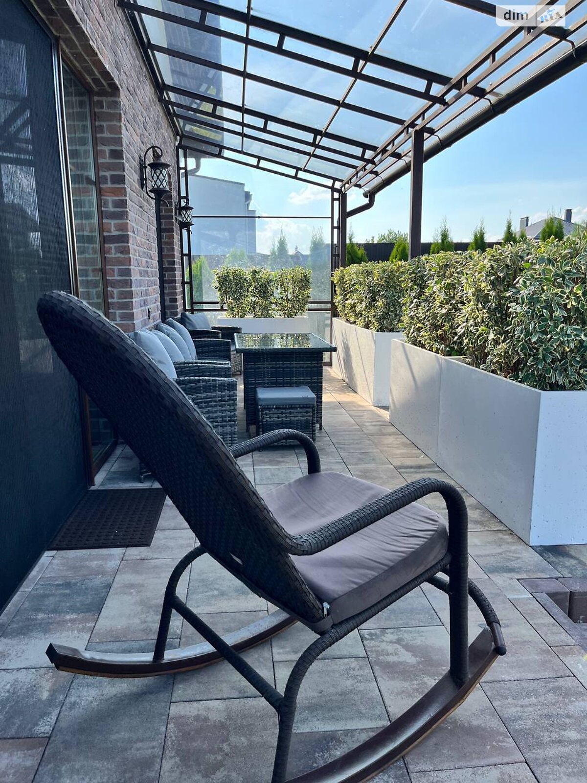 одноэтажный дом с верандой, 100 кв. м, кирпич. Сдается помесячно в Солонке фото 1