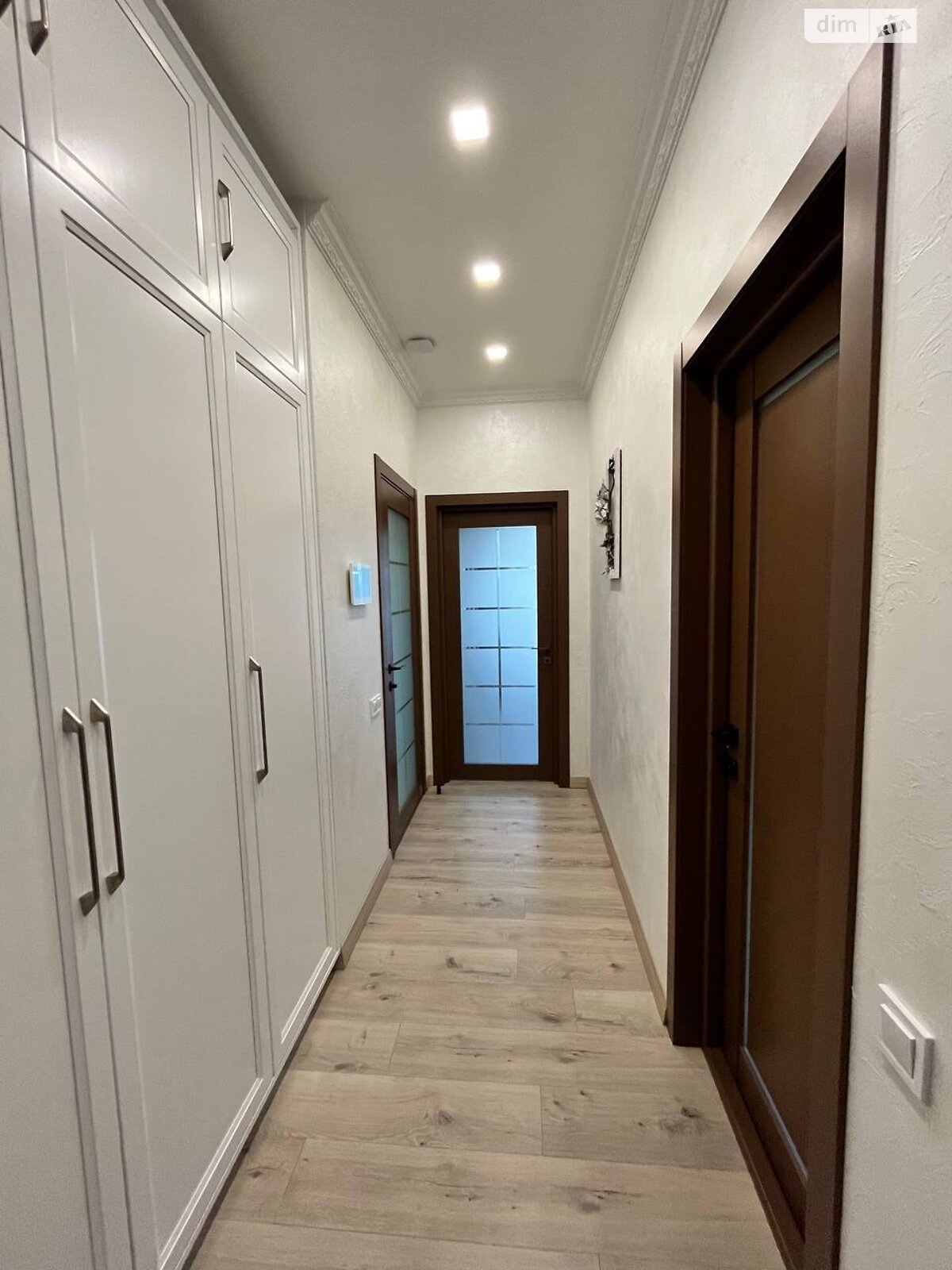 одноэтажный дом с верандой, 100 кв. м, кирпич. Сдается помесячно в Солонке фото 1