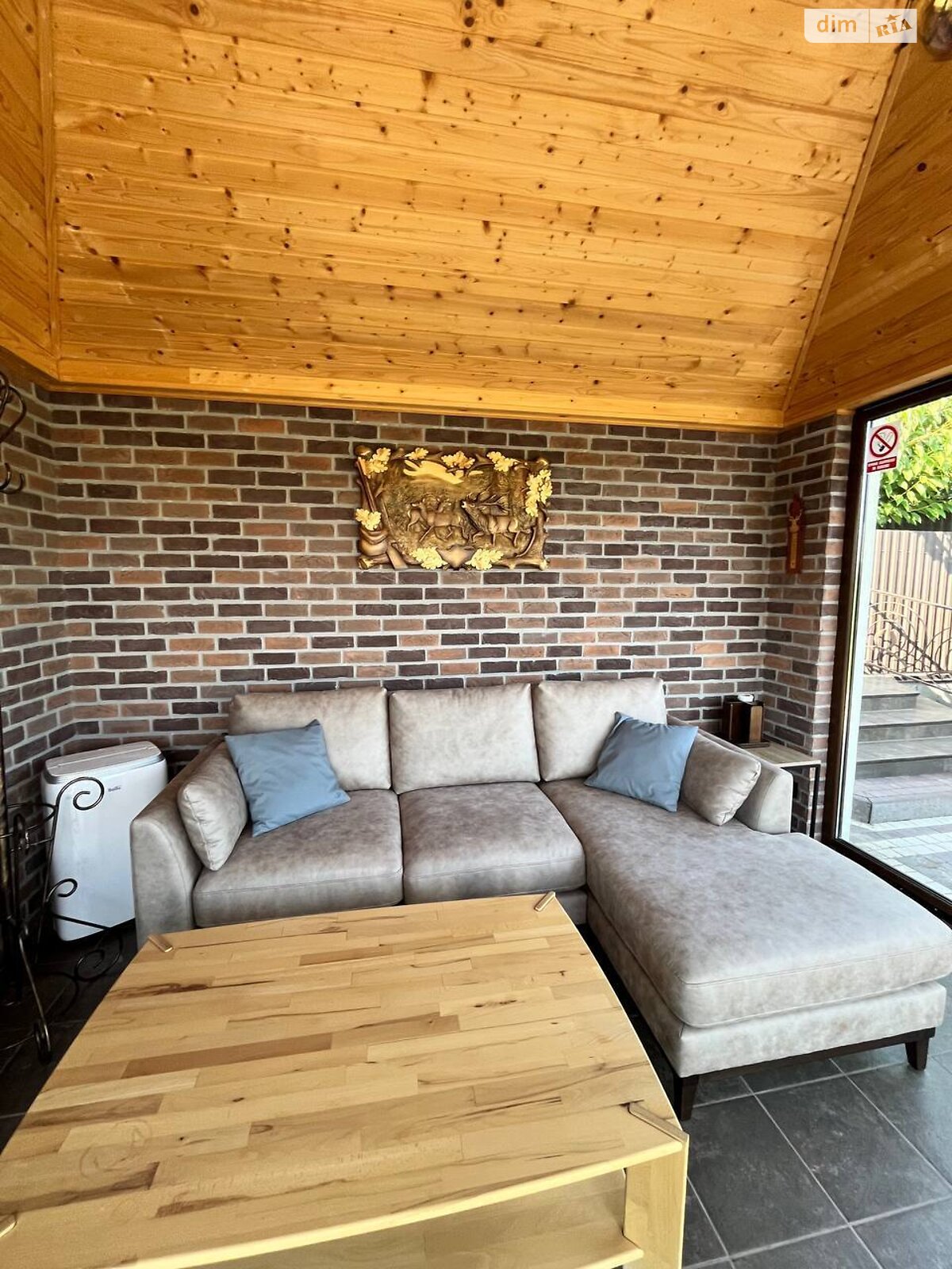 одноэтажный дом с верандой, 100 кв. м, кирпич. Сдается помесячно в Солонке фото 1