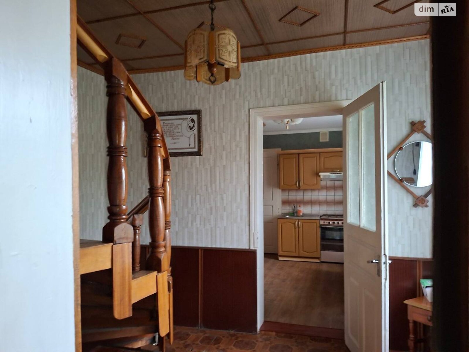 двоповерховий будинок з гаражем, 120 кв. м, цегла. Здається помісячно в Солотвині фото 1
