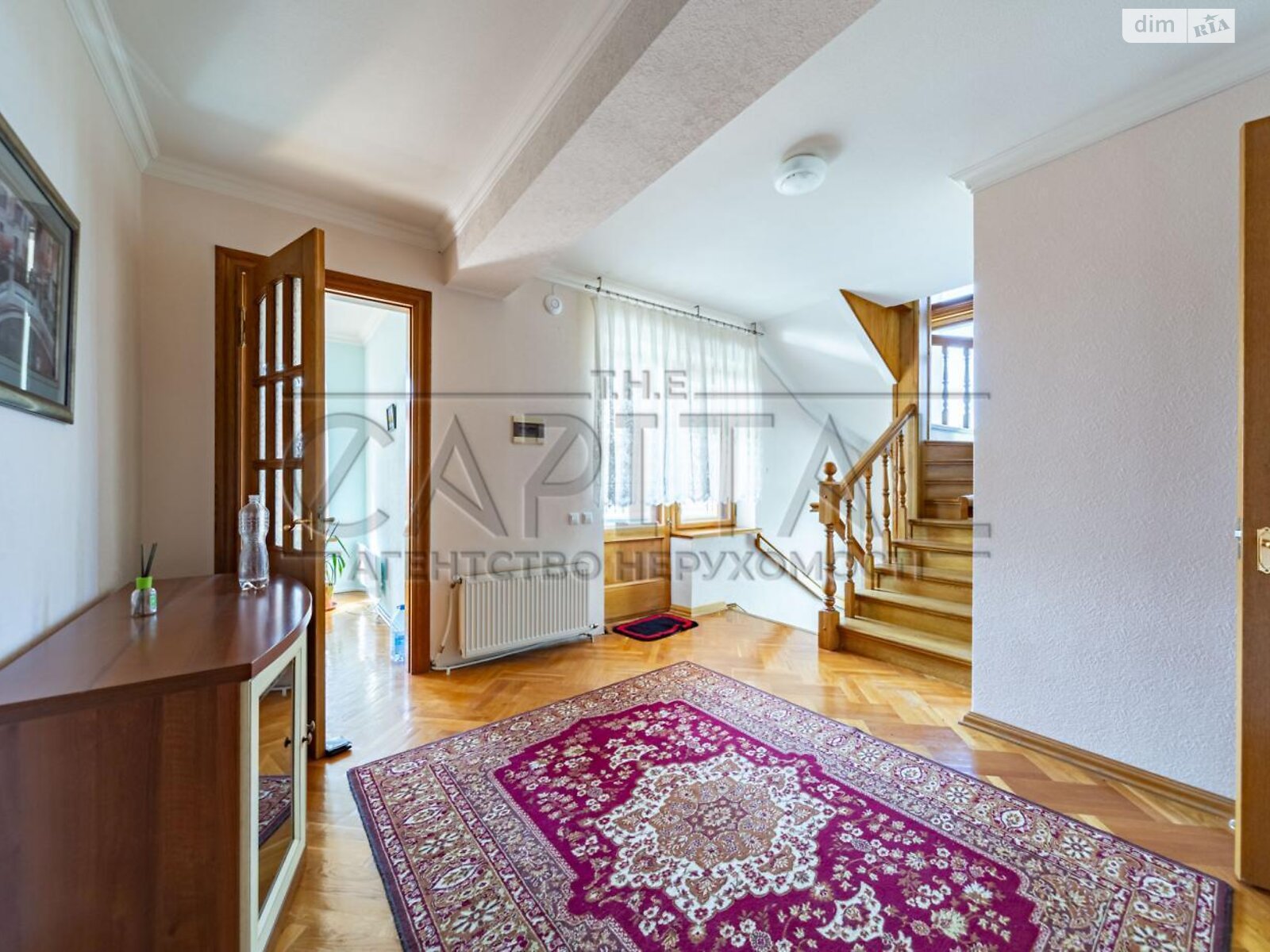 триповерховий будинок з верандою, 399.3 кв. м, цегла. Здається помісячно в Старих Безрадичах фото 1 триповерховий будинок з верандою, 399.3 кв. м, цегла. Здається помісячно в Старих Безрадичах фото 1